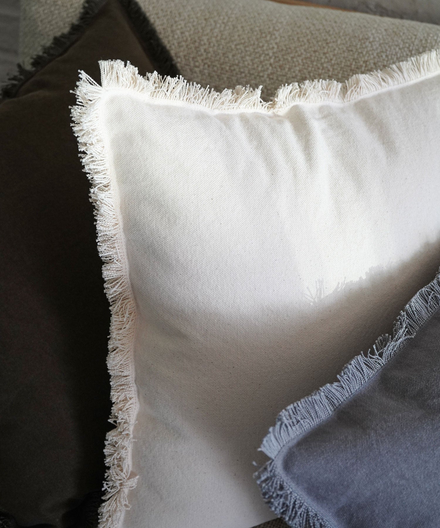 エイジフリンジクッションカバー