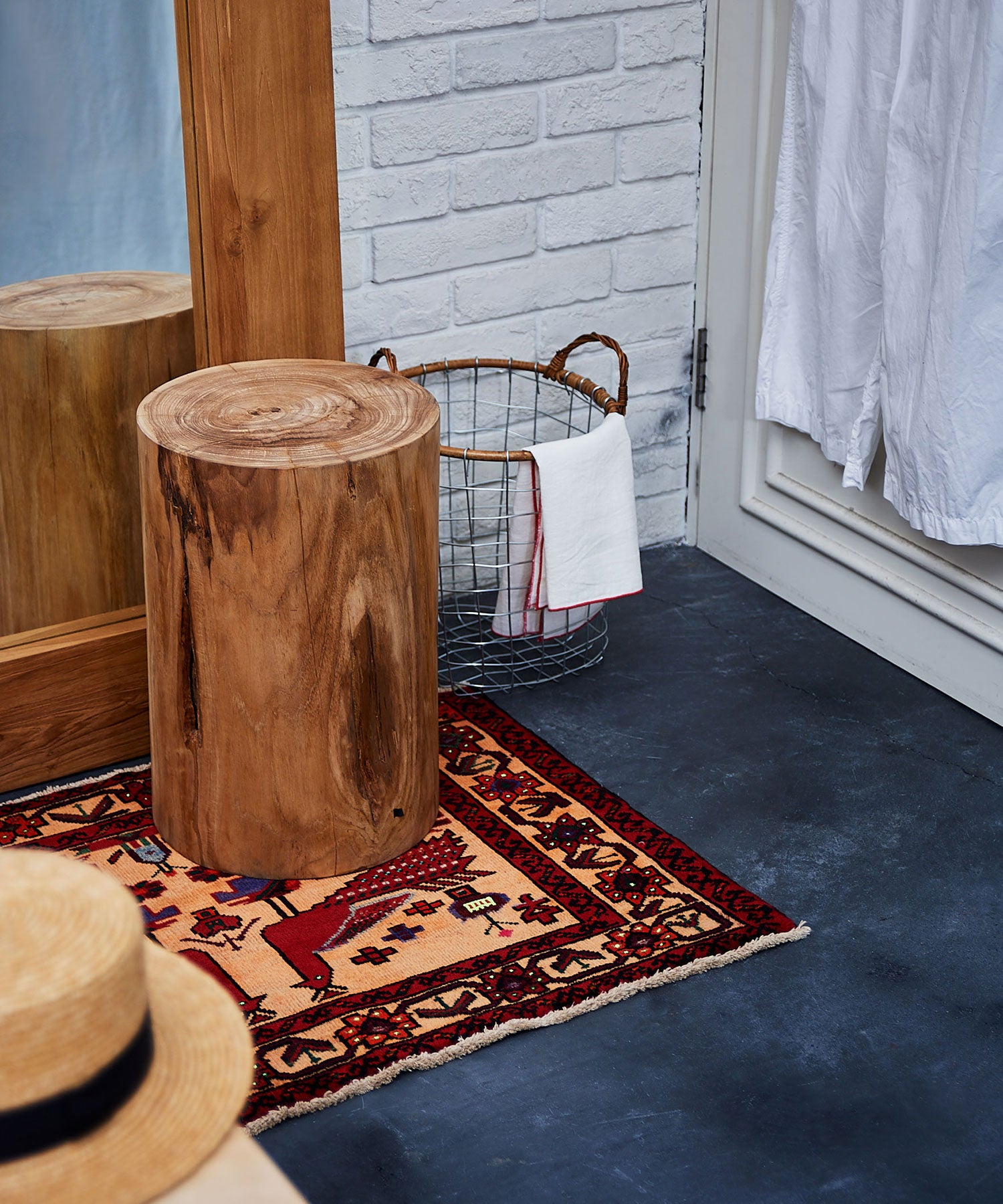 TOOR STOOL ROUND