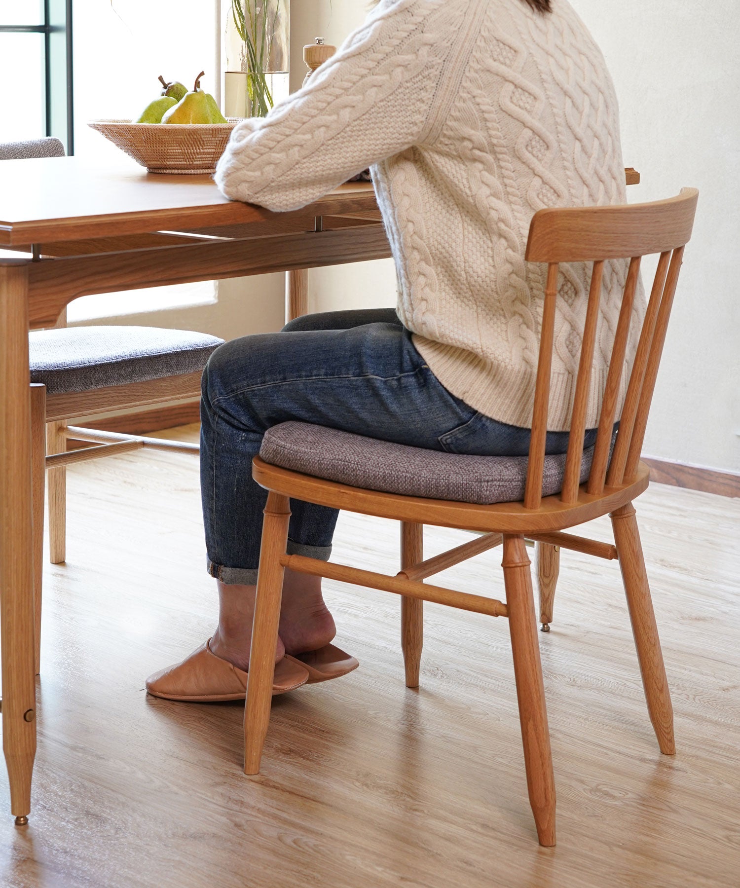 EPI DINING TABLE OAK 1200