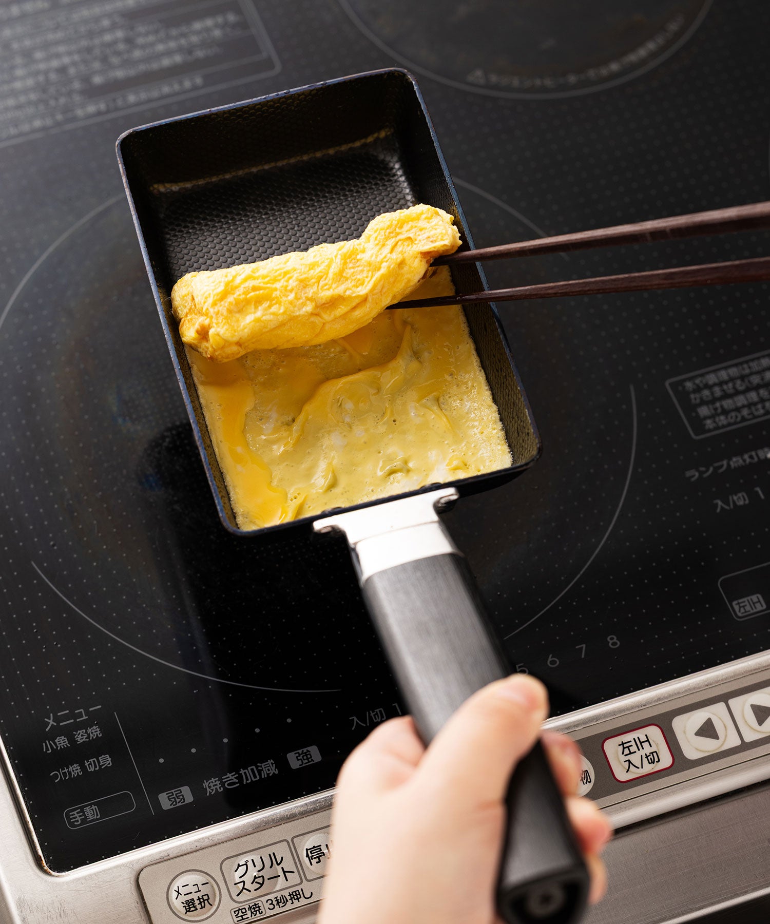 定番の冬ギフト フライングソーサー ミニ玉子焼き器 - 卵1個で使える便利な ミュージシャン