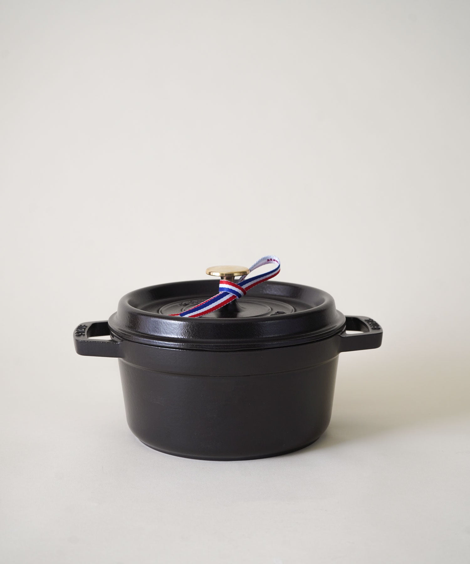 20cm black
