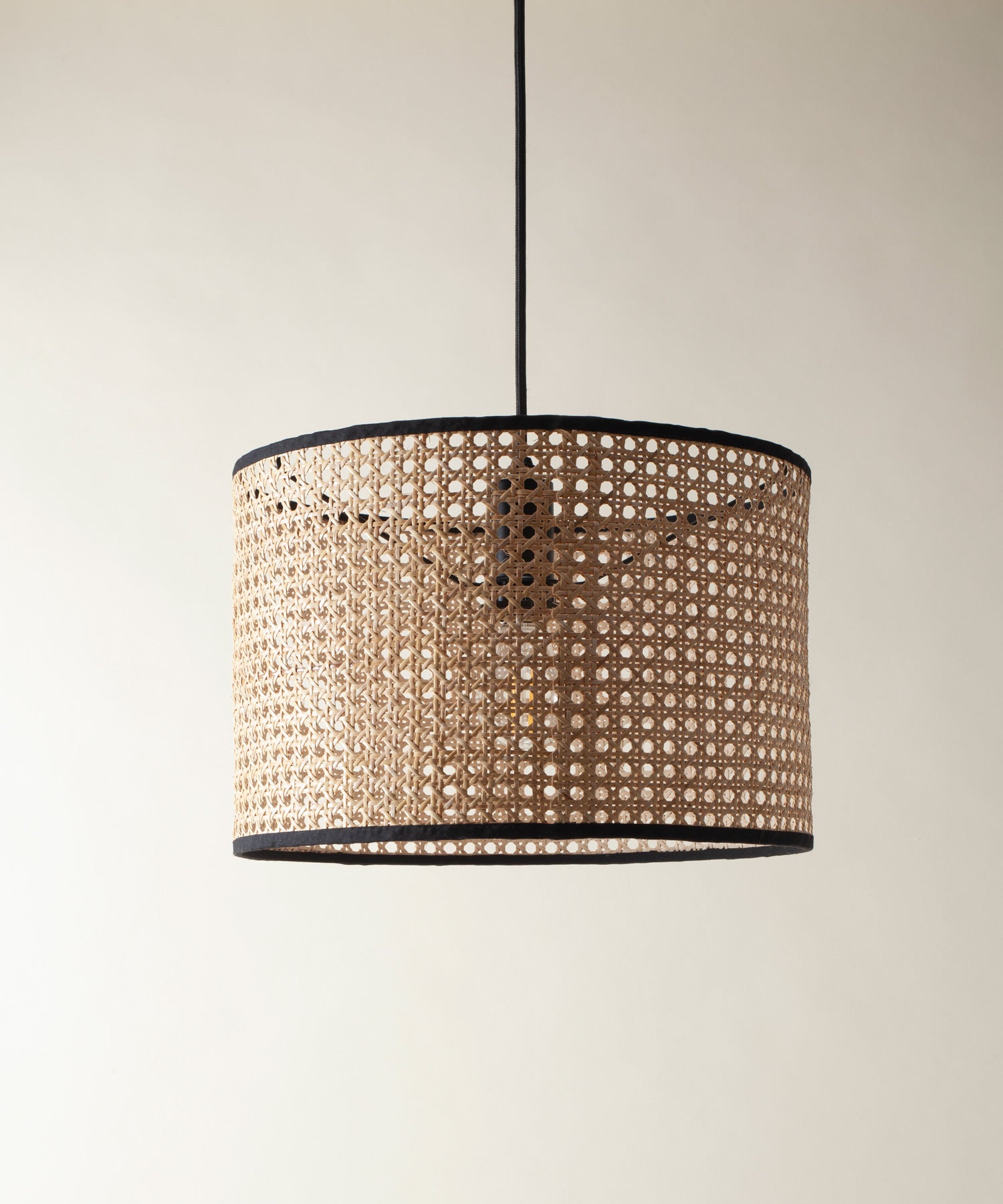 HEMMING PENDANT LAMP