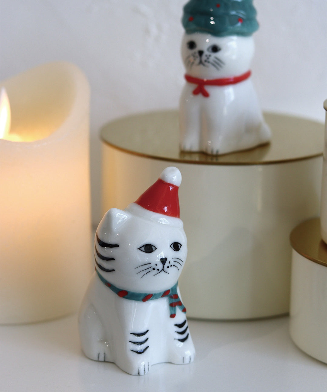 ねこのクリスマス オブジェ ペアセット｜磁器製 猫の置物 クリスマス