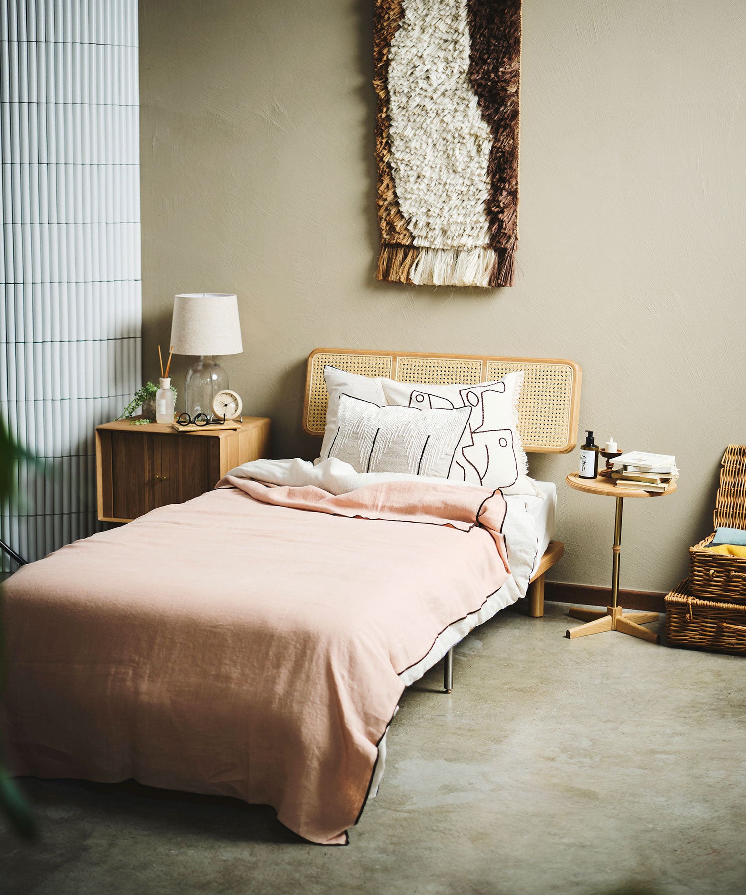 LULL SINGLE BEDFRAME
