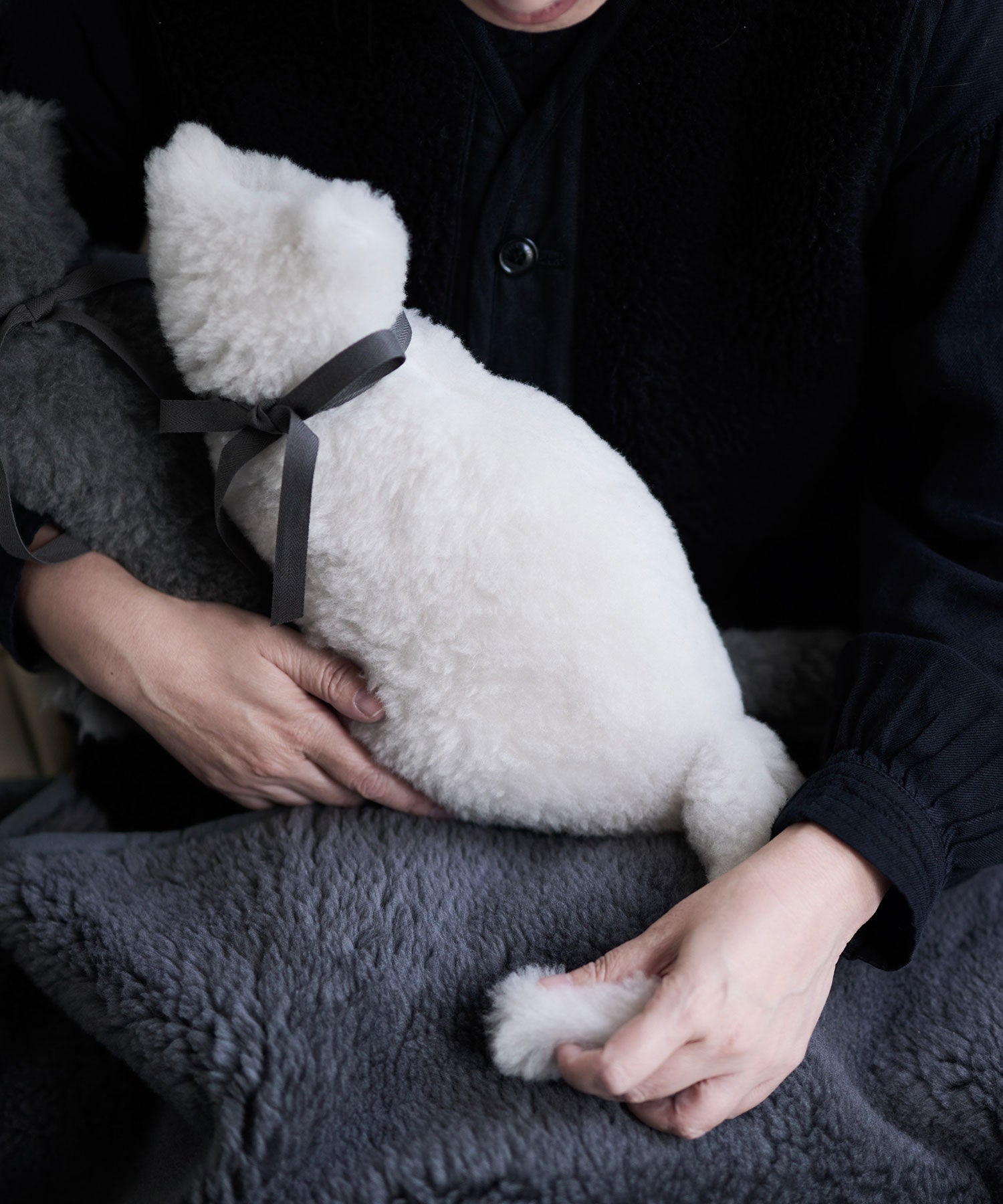 【リニューアル版】SRNウール 猫クッション