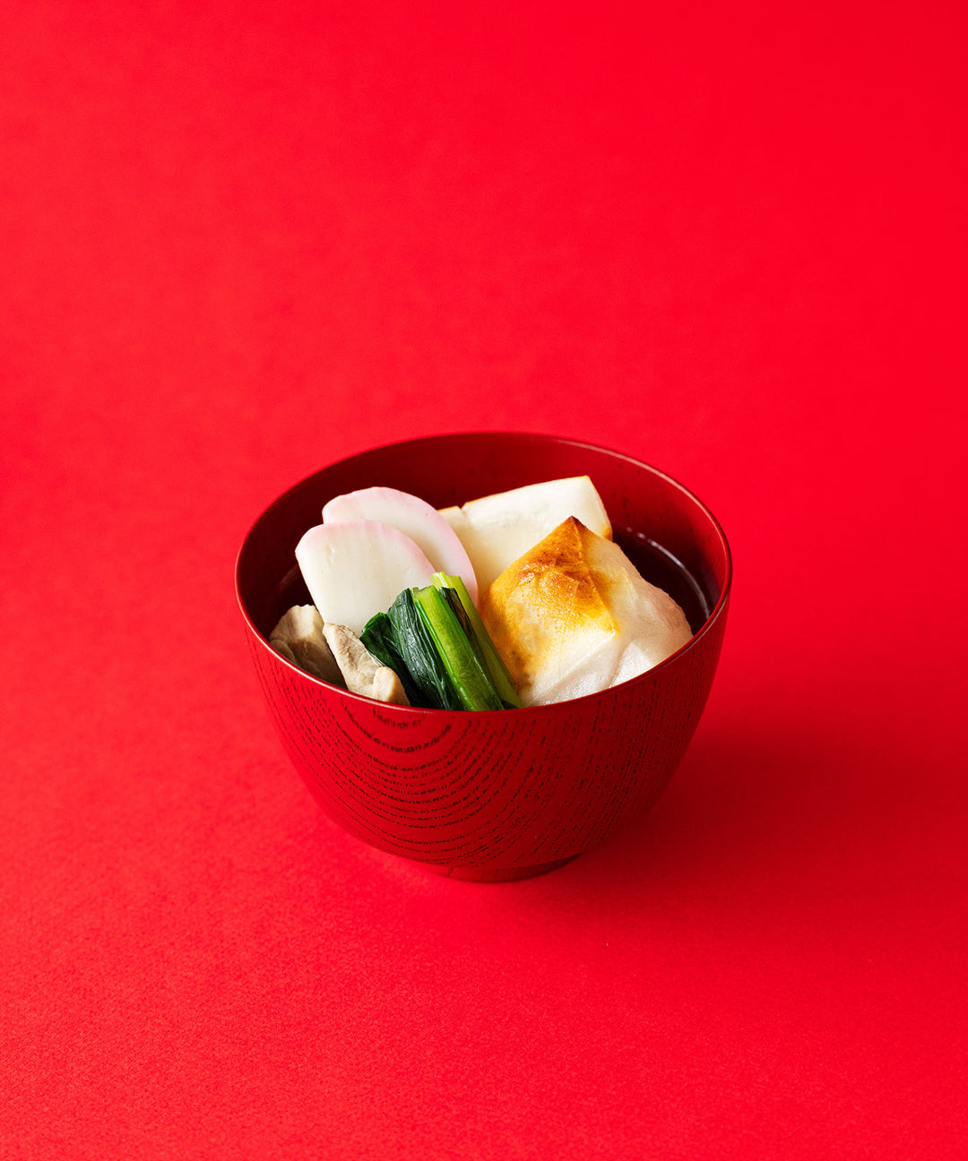 Homelandの汁椀で 日本各地のお雑煮を味わう – TIMELESS COMFORT