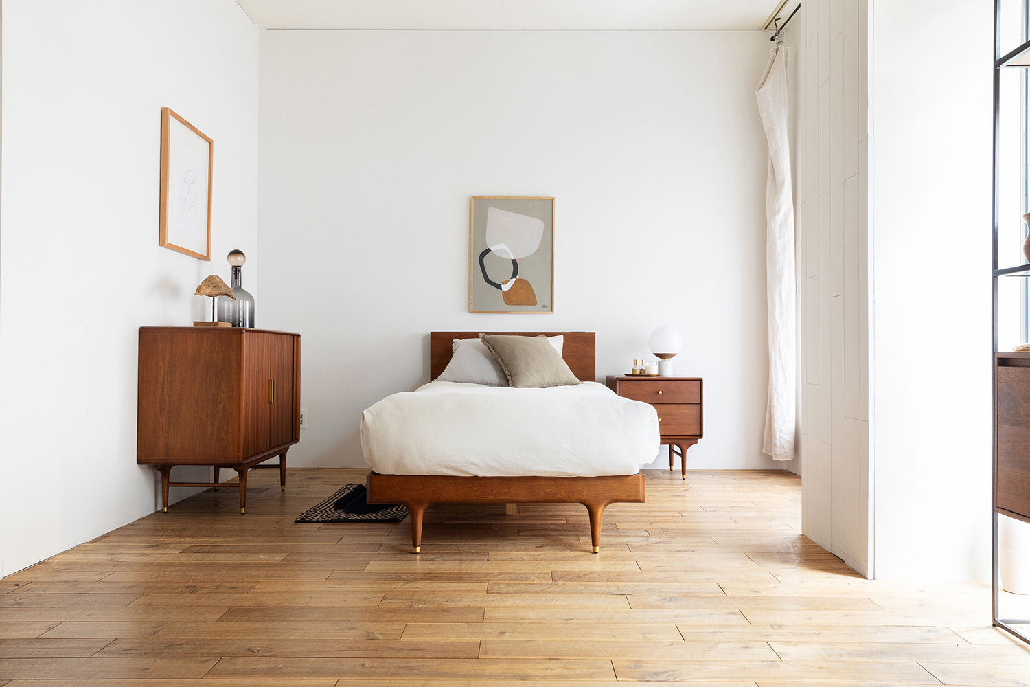 2402_tcs_xander_bed_B4A9329_18