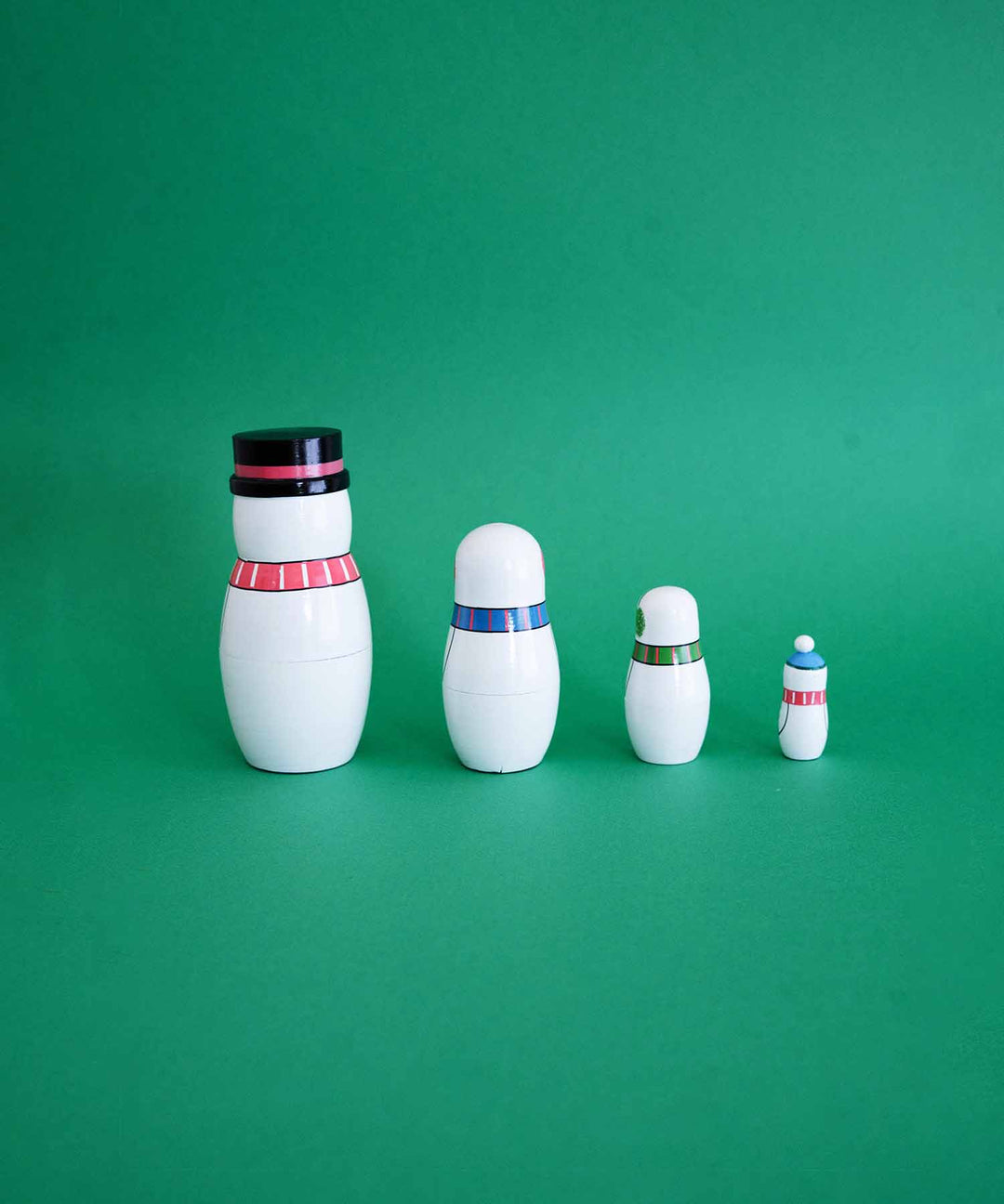 マトリョーシカ SNOWMAN FAMILY｜雪だるまの木製オブジェ 冬インテリア