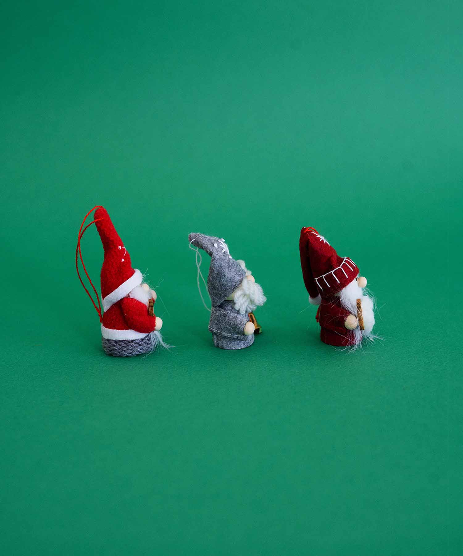 ノースクリスマスオーナメント コーンハットサンタ（3個セット）