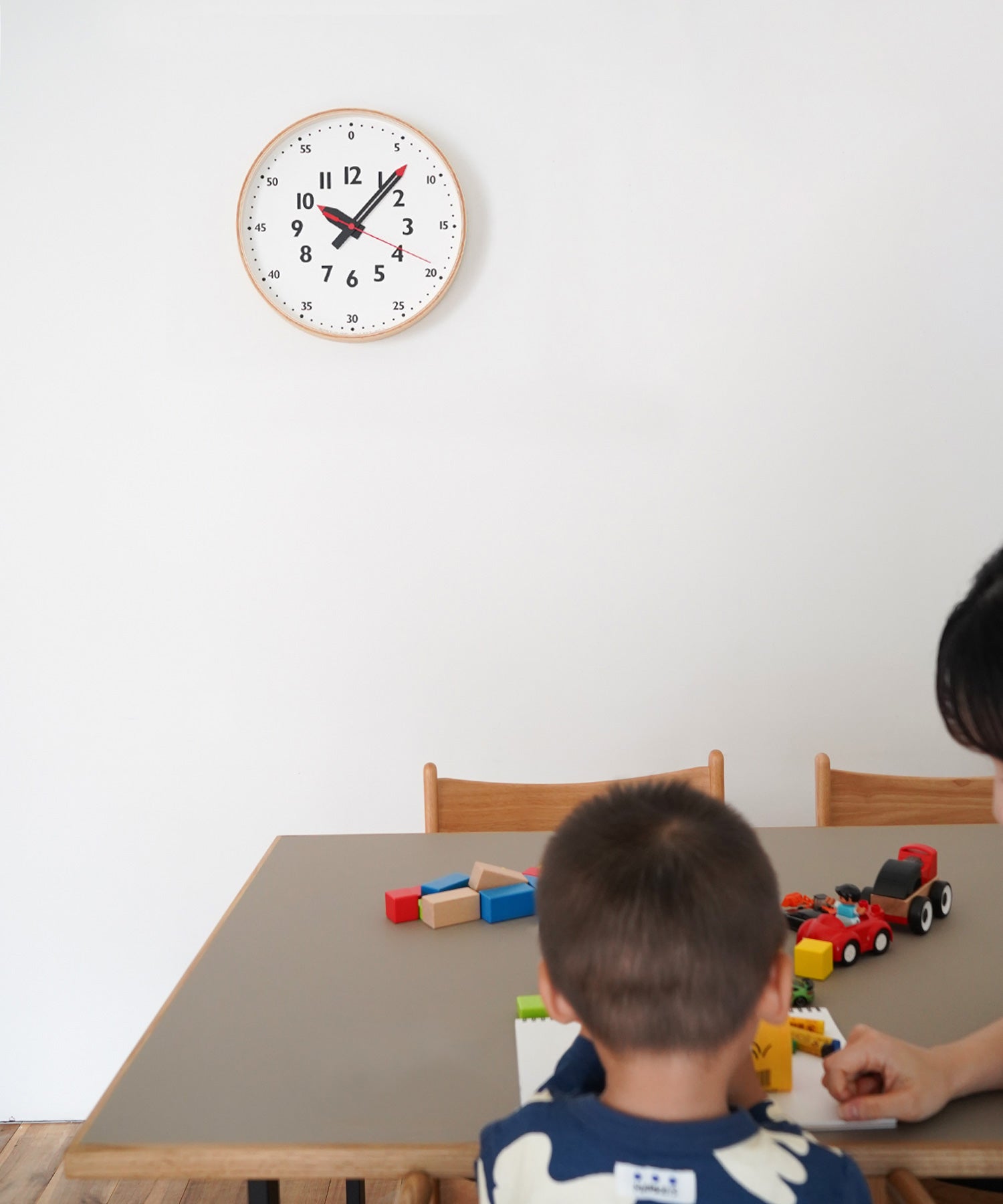 fun pun clock M