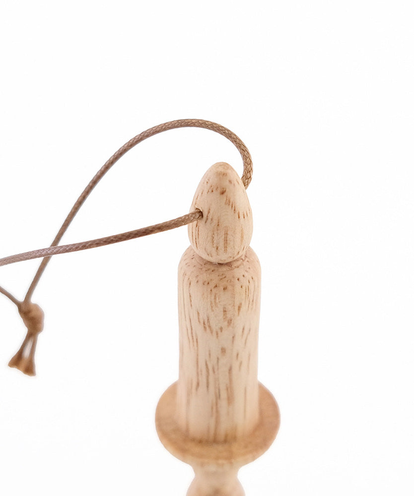 TIMELESS COMFORT SELECT / クラシックな木のオーナメント キャンドル