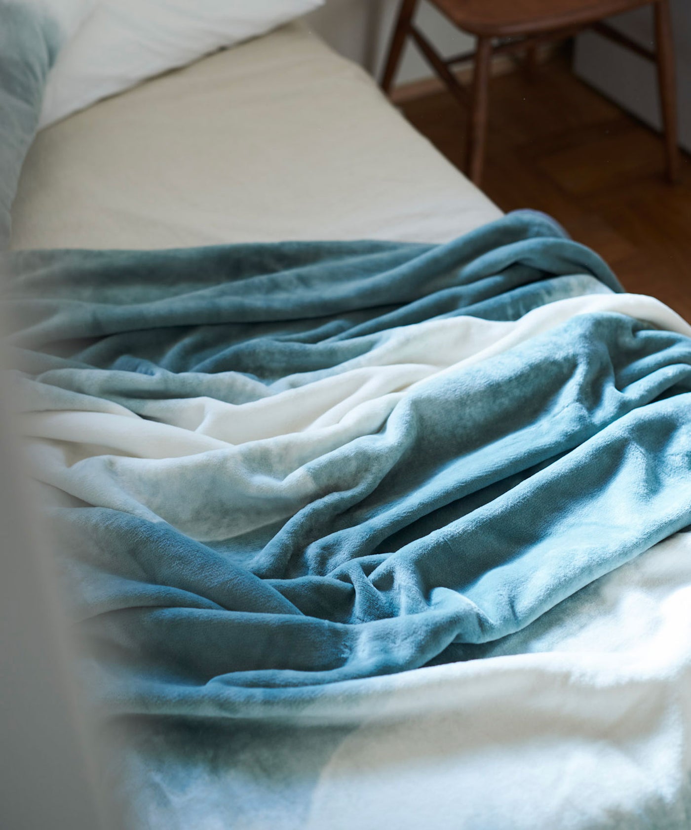 【予約・11月下旬入荷予定】FOL綿毛布 シングル