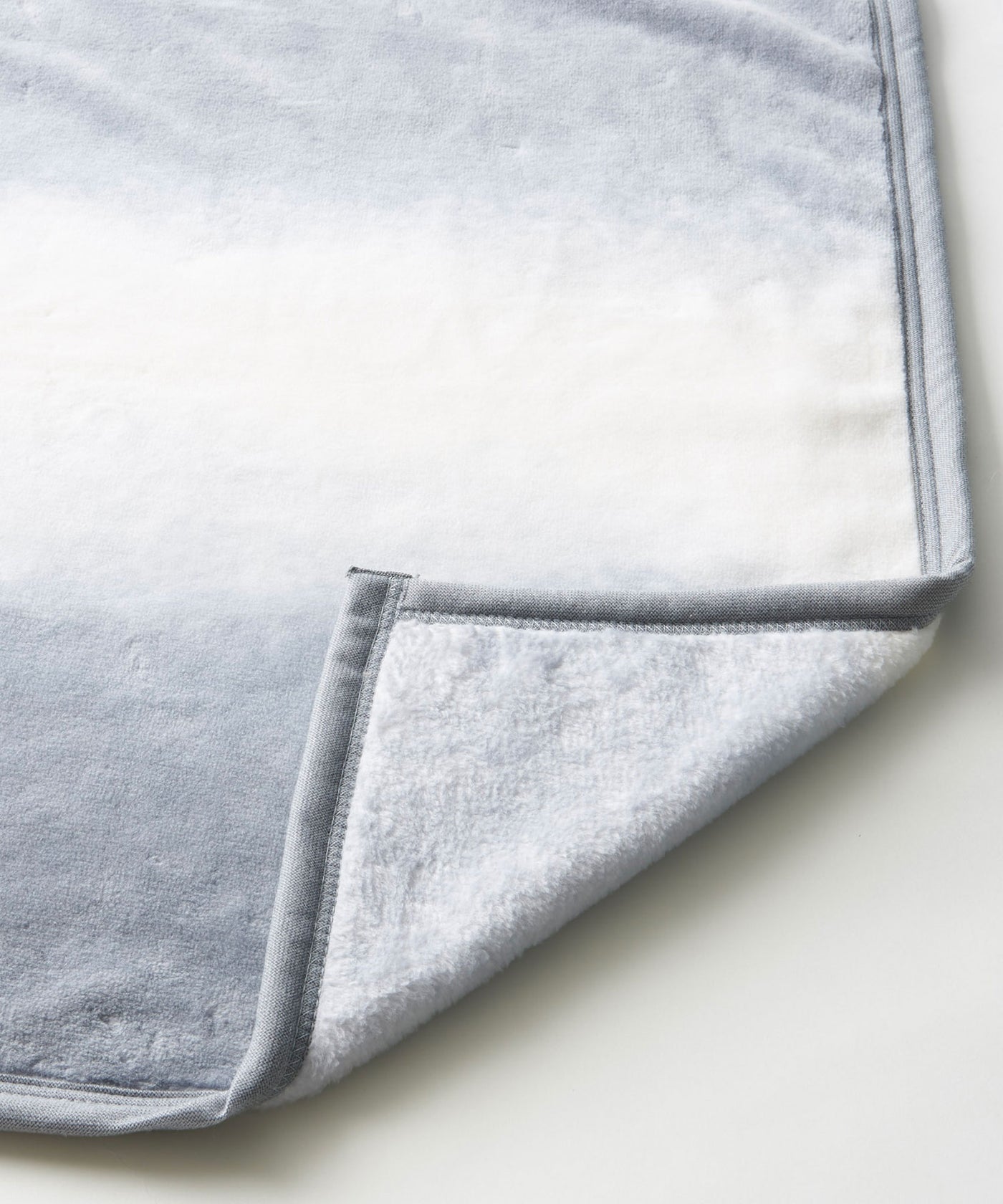 肌にあたる表裏とも綿100%