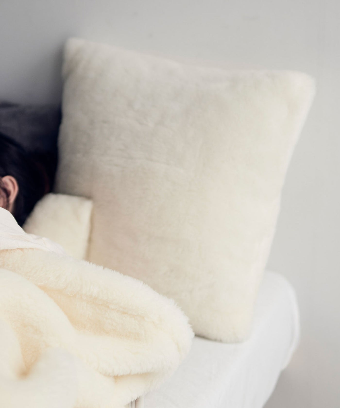 【予約・11月下旬入荷予定】SRNウール クッションカバー