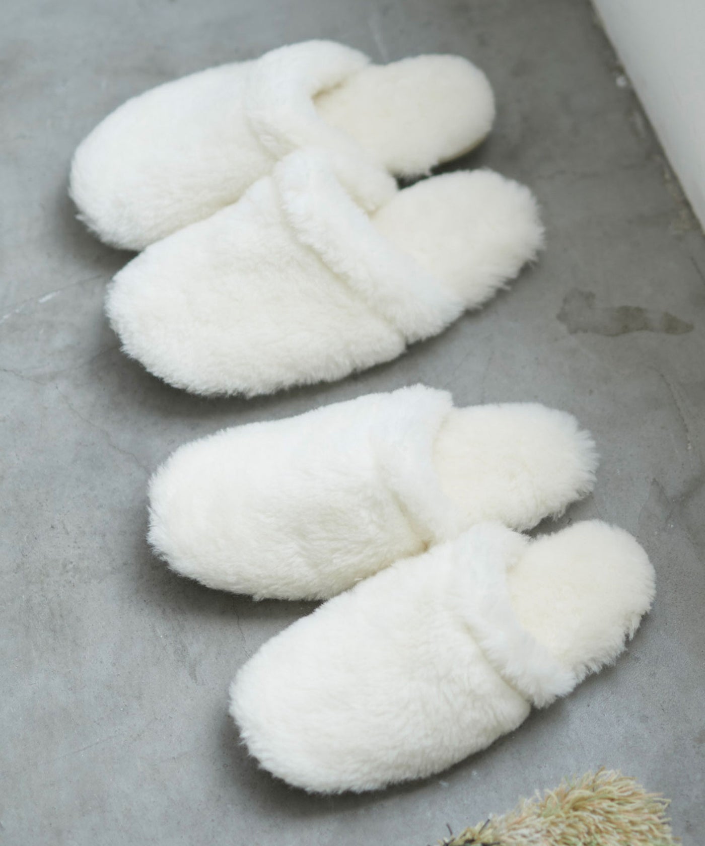 【予約・11月下旬入荷予定】SRNウール スリッパ