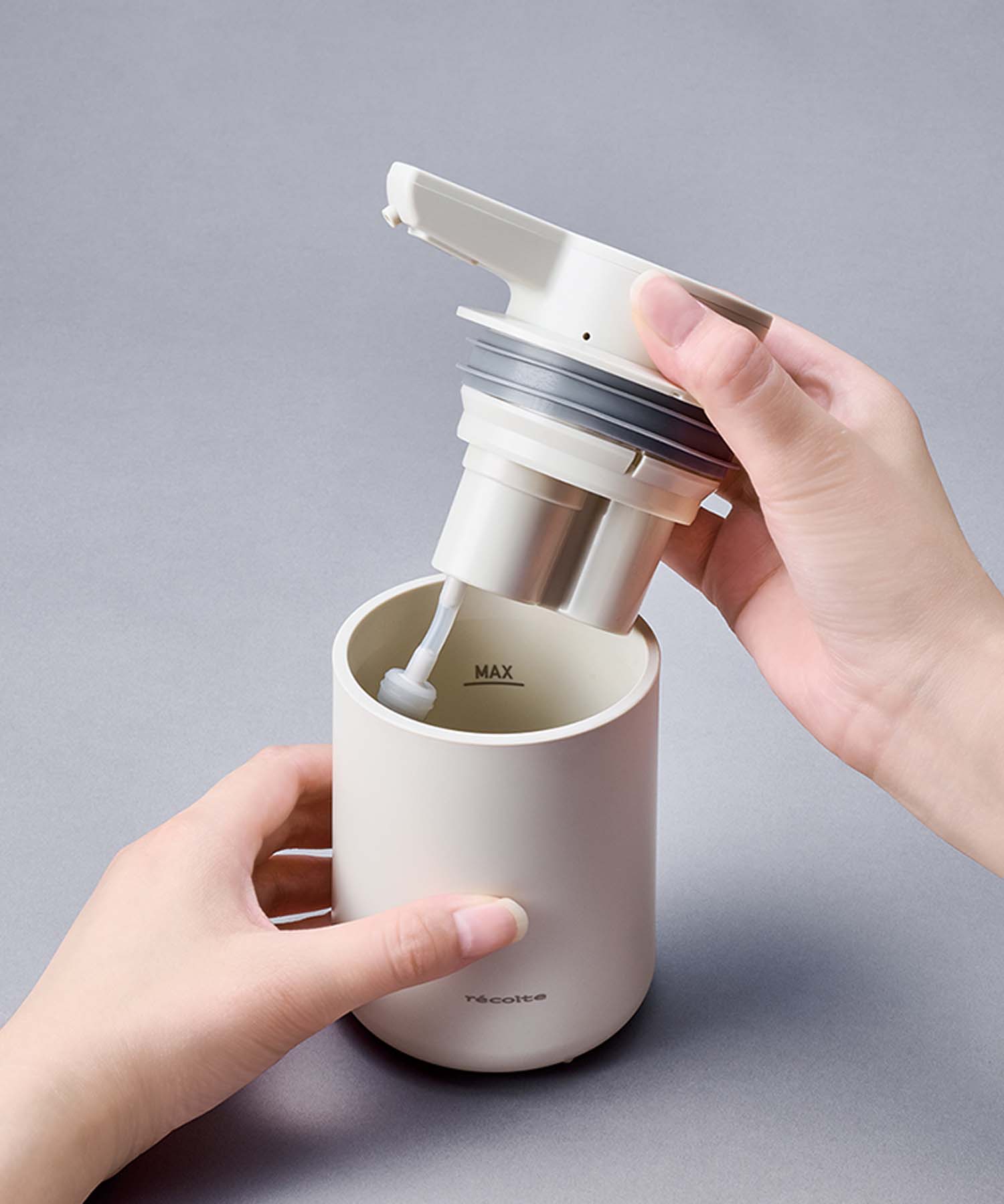 充電式ディスペンサー 泡用