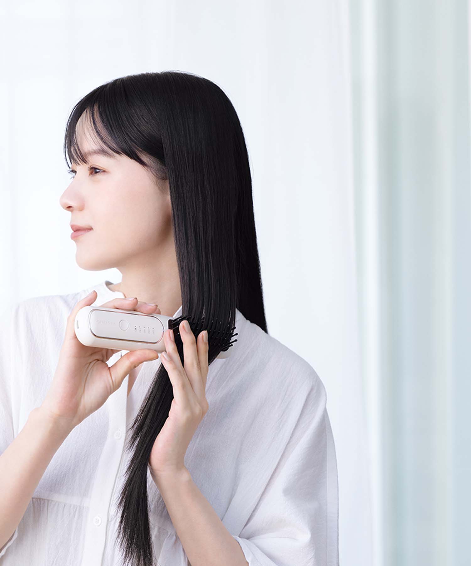 充電式スタイリングヒーターブラシ