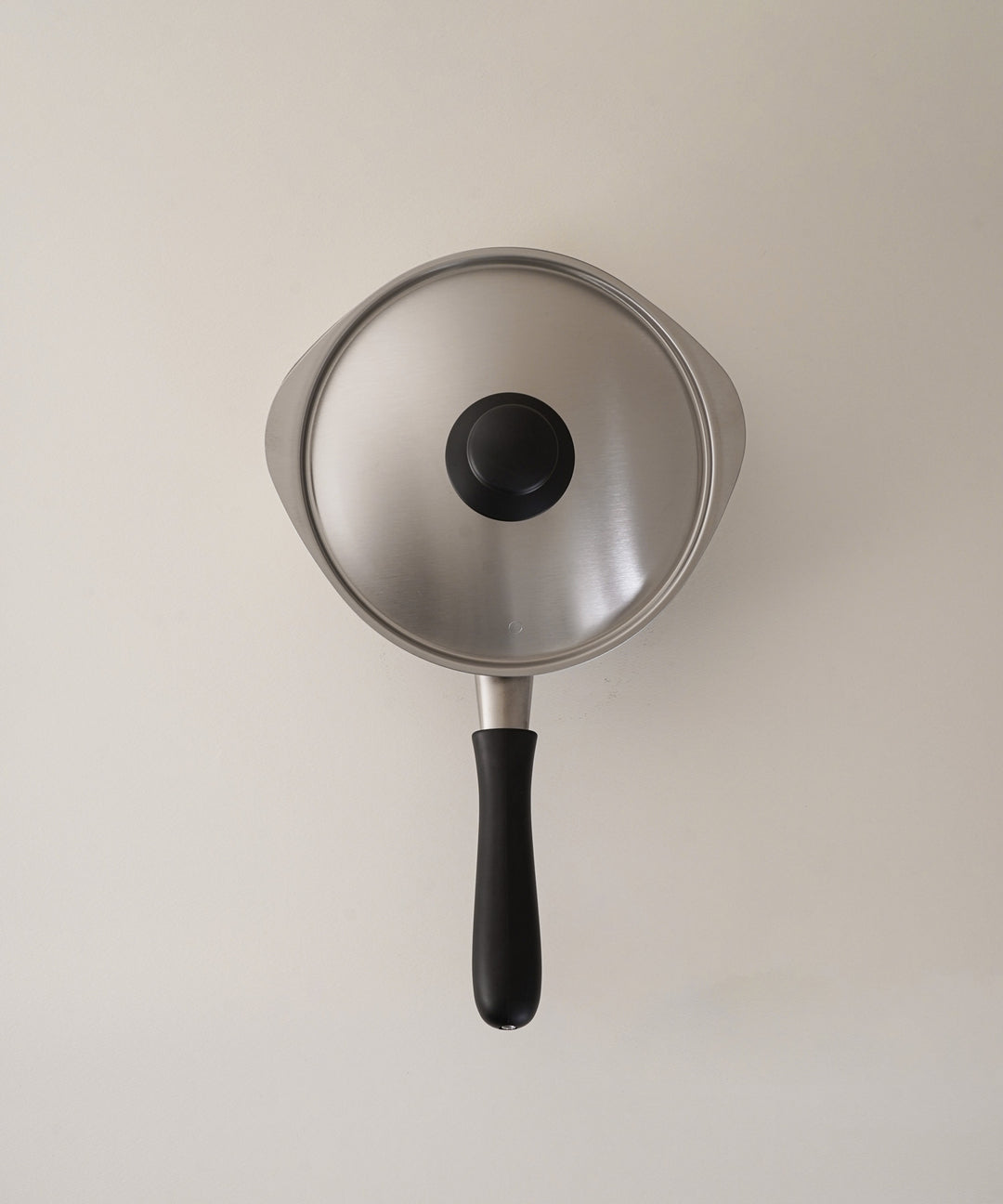 柳宗理 / 片手浅型鍋 22cm つや消し｜使いやすさを追求した実用的な