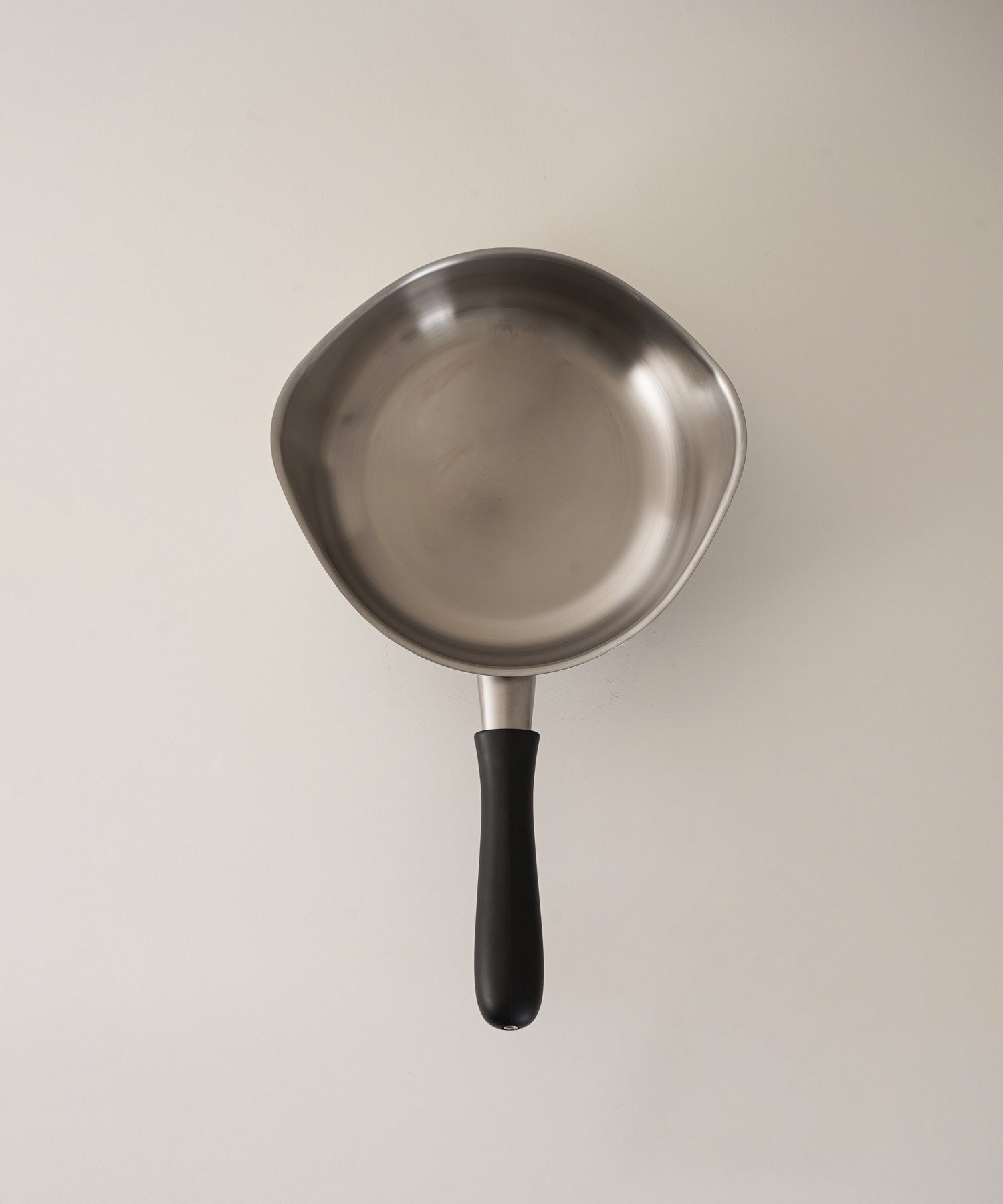 片手浅型鍋 22cm つや消し
