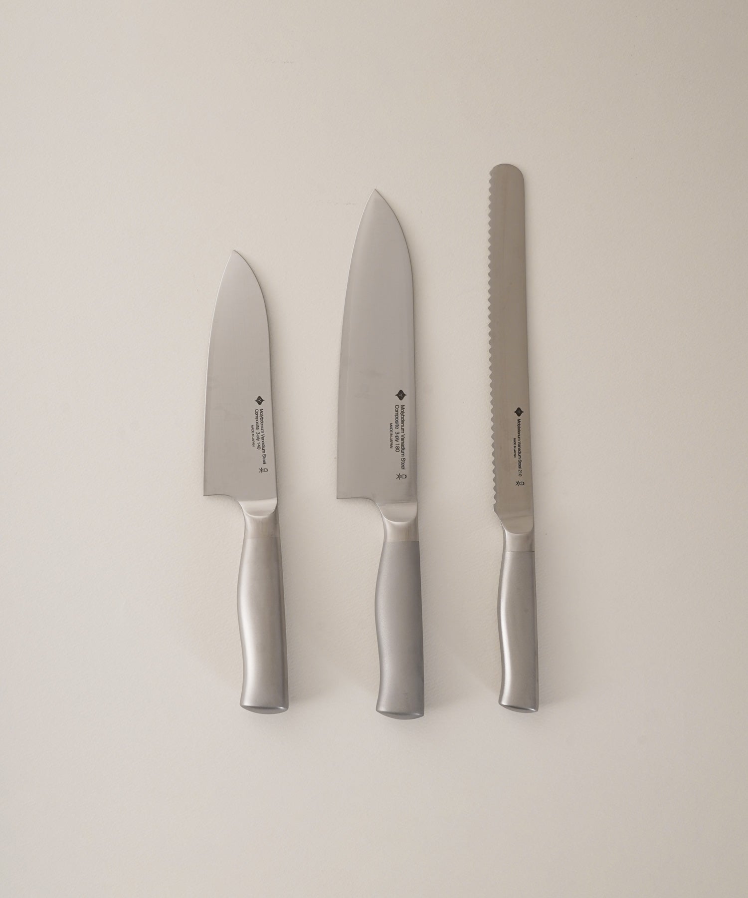 ブレッドナイフ 21cm