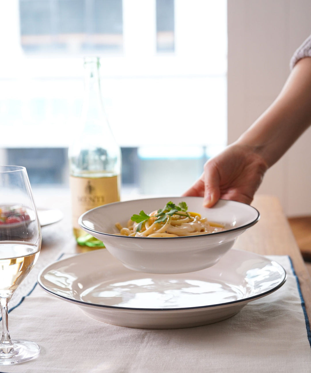 BEJA 深型プレート – TIMELESS COMFORT