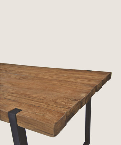 【再値下げ】CELEBES DINING TABLE