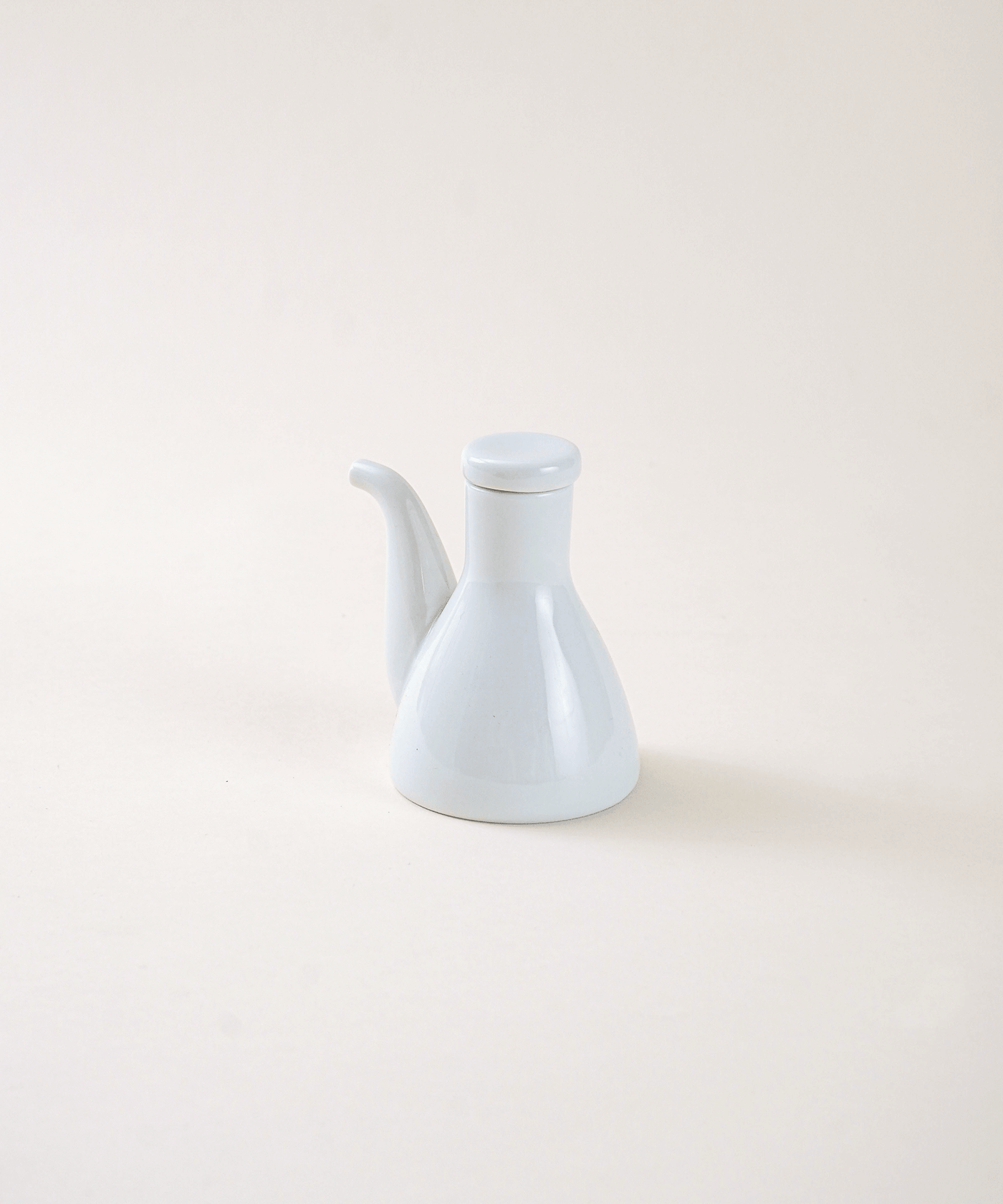 復刻版シリーズ 古白磁 醤油さし – TIMELESS COMFORT 復刻版シリーズ 古白磁 醤油さし – TIMELESS COMFORT