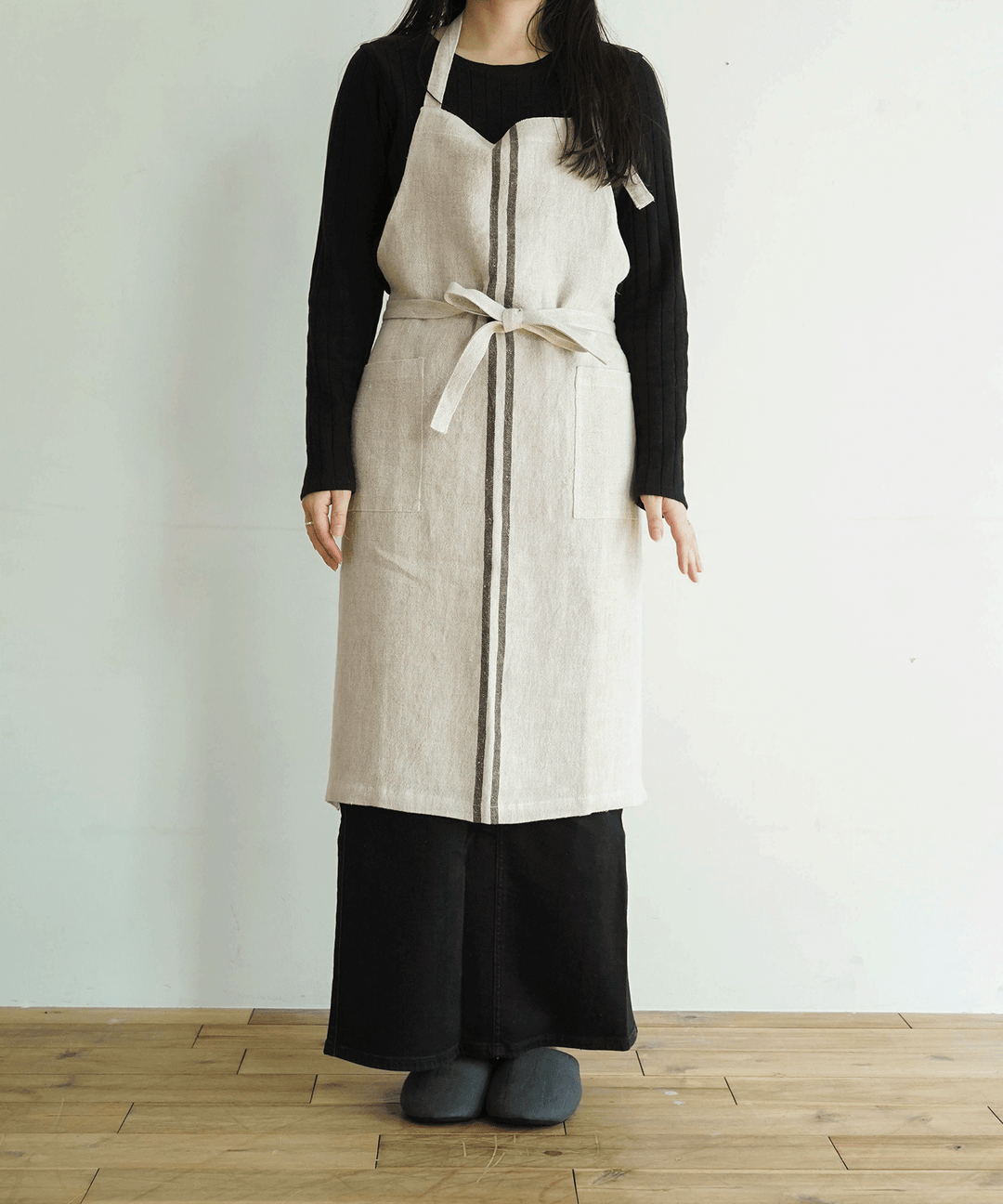 新品未使用 FEILER フルラージュ エプロン 黒 新品未使用 FEILER フル 新品未使用 FEILER フルラージュ エプロン 黒 新品未使用 FEILER フル