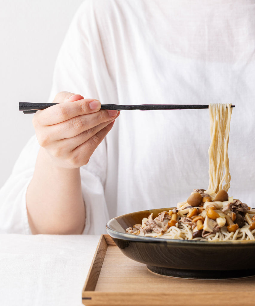 Homeland （ホームランド） 若狭食卓箸・亀甲玉虫 23㎝ 漆 うるし