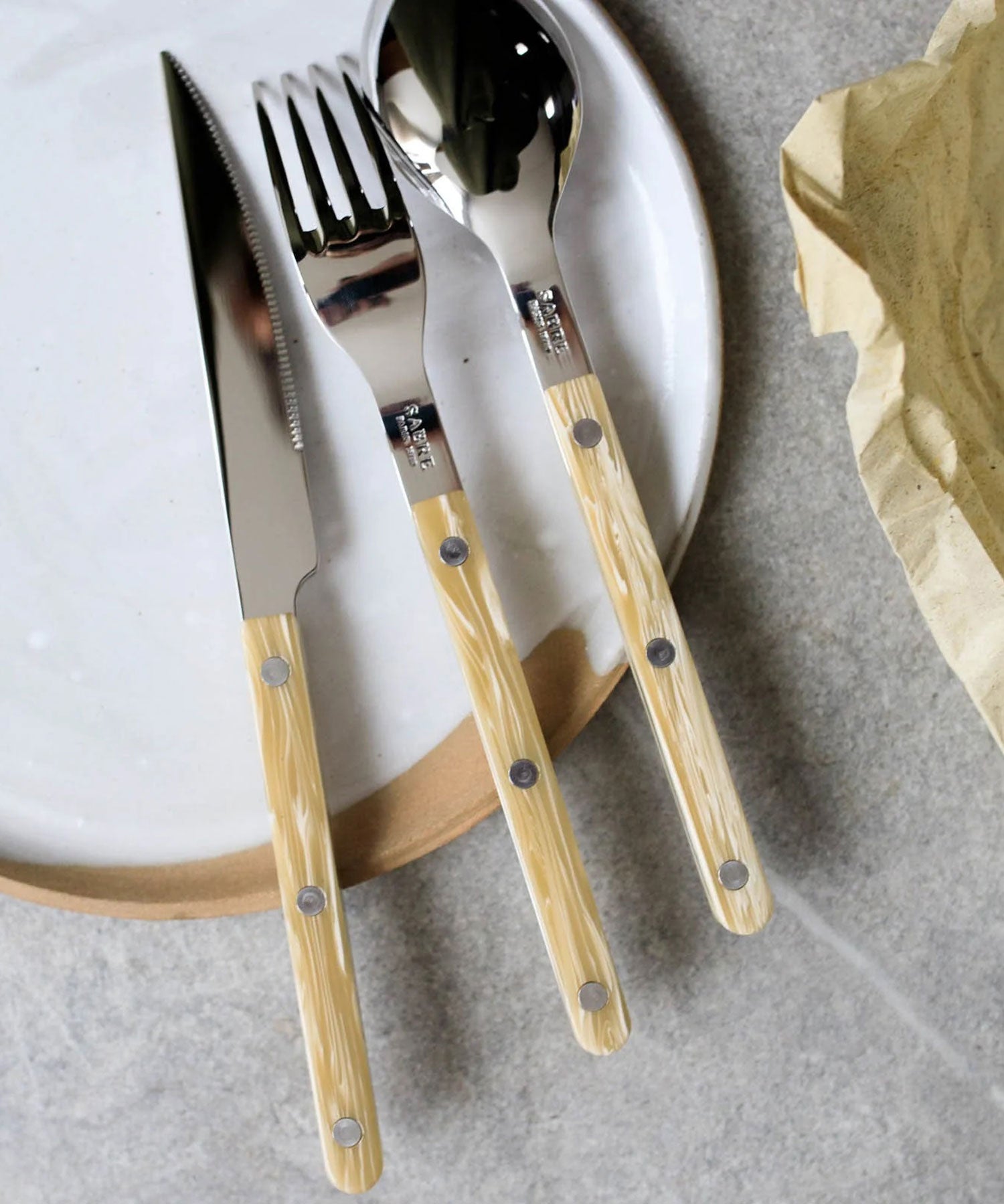 ディナーフォークビストロ