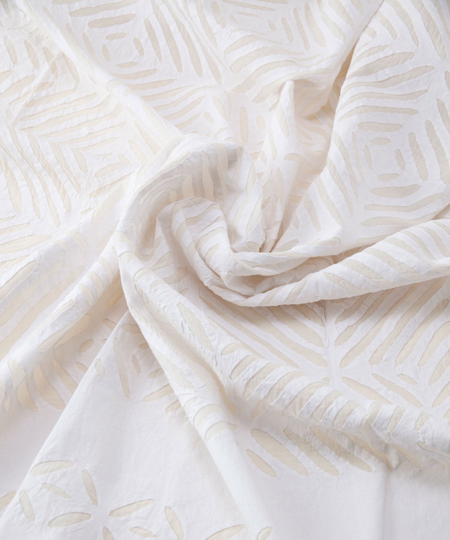 カットワーク マルチクロス　ウダカ