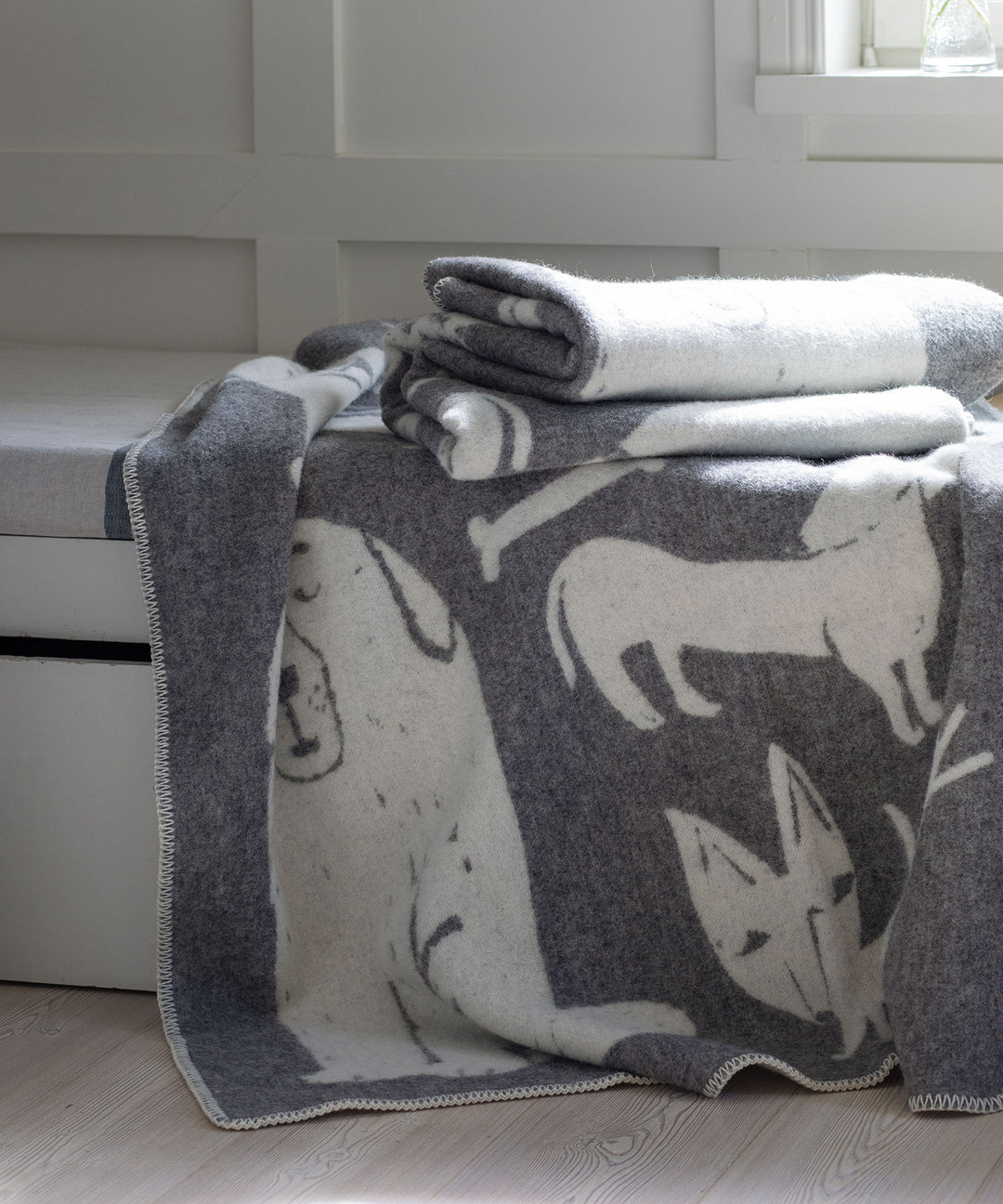 ラプアンカンクリ コイラプイスト ウールブランケット ラプアンカンクリ ウールブランケット コイラプイスト - 犬柄デザイン