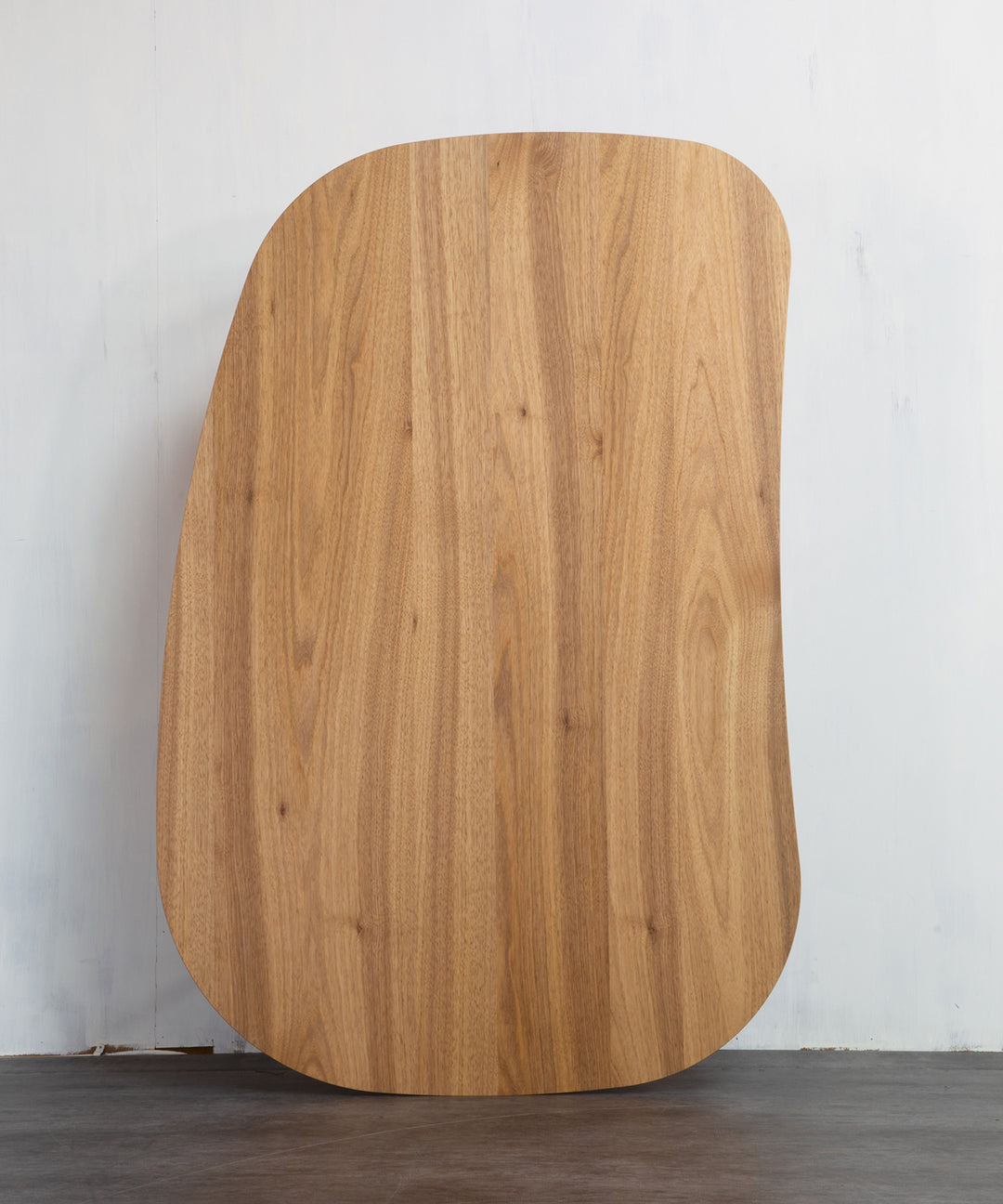 Nichibi Woodworks Rasmo コタツテーブル - 有機的デザインのビーンズ