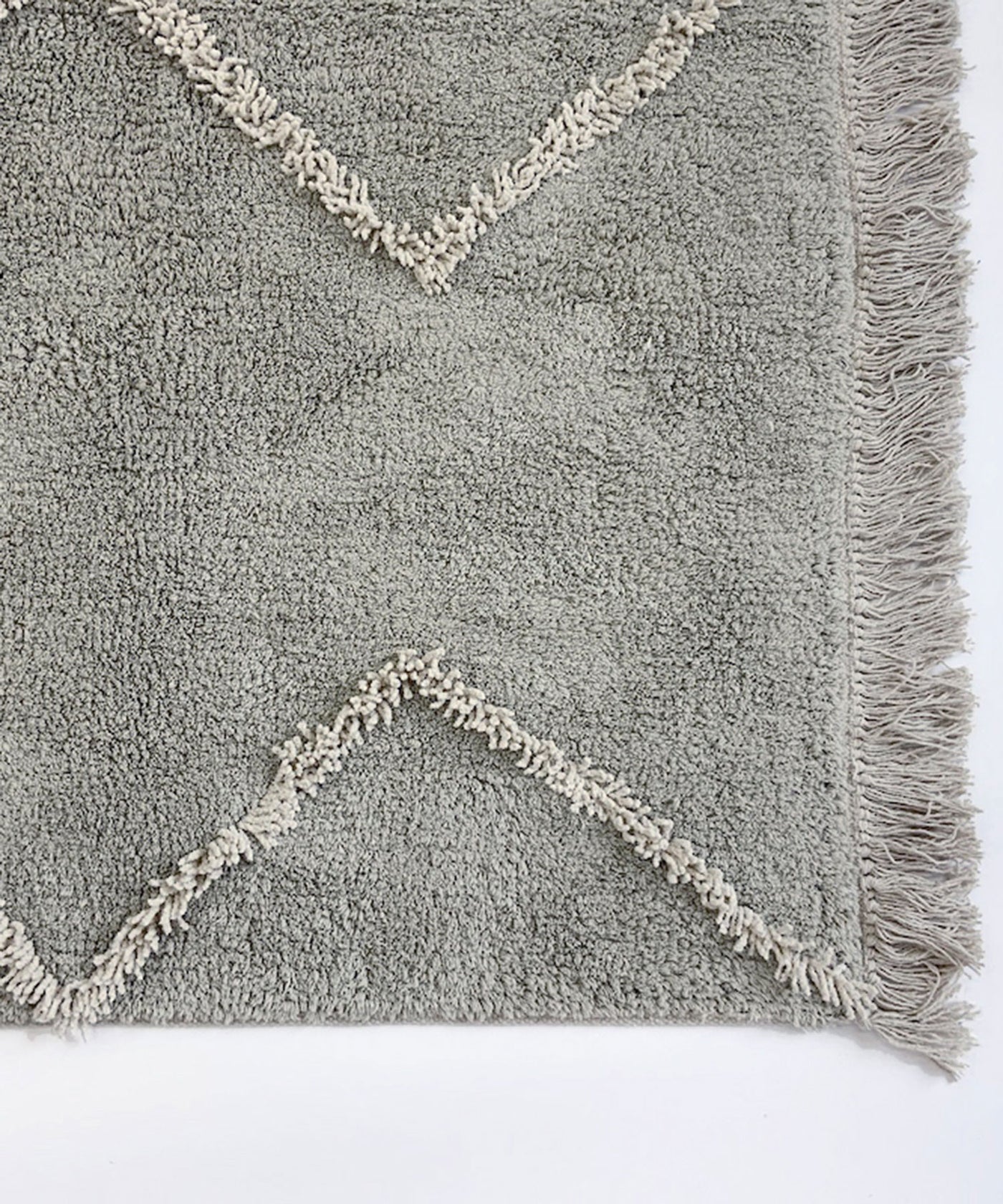 GEMMA RUG 1400×2000mm