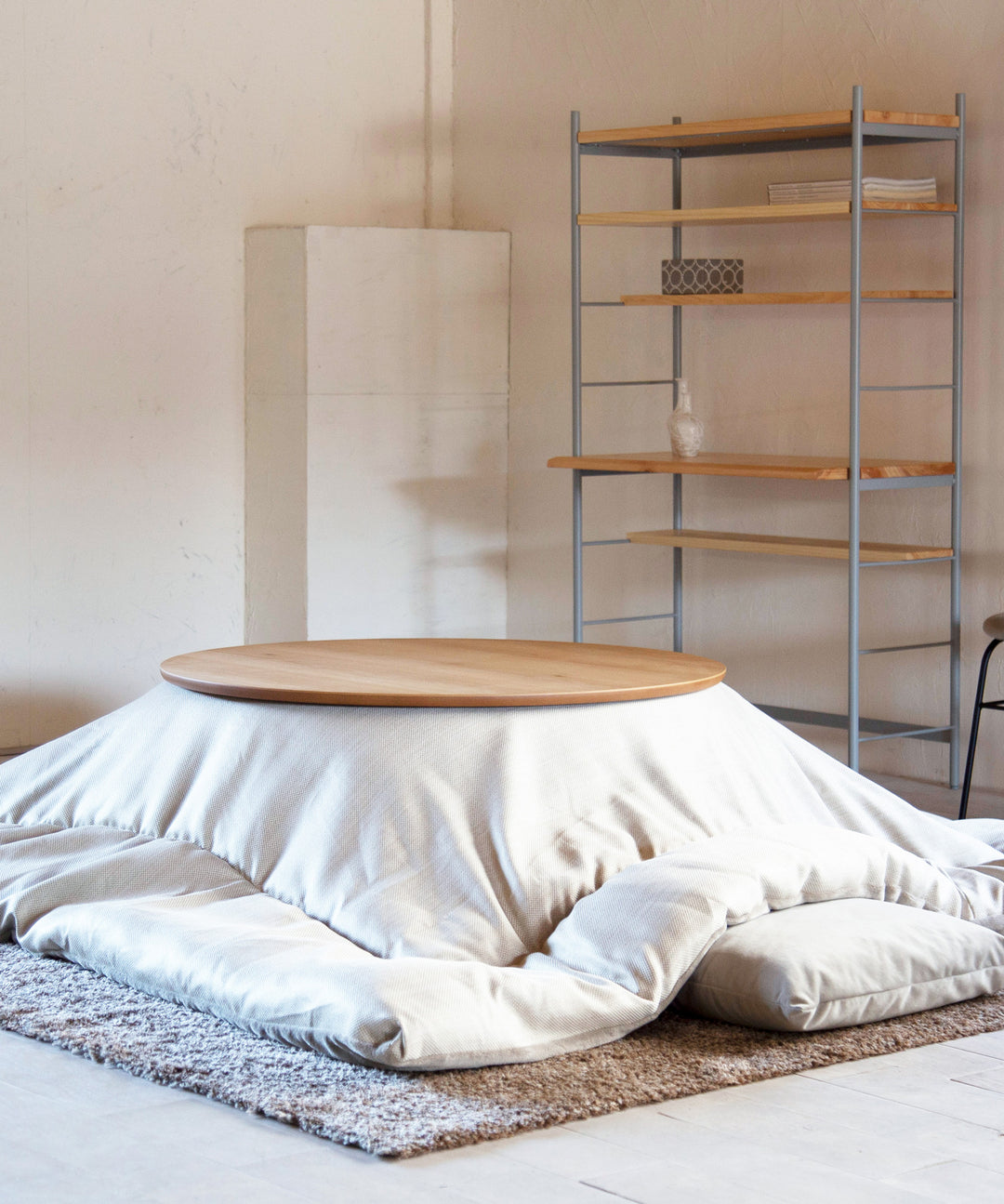 タイムセール！過去最安値！！カラーはコタツ、イス共にナチュラルに