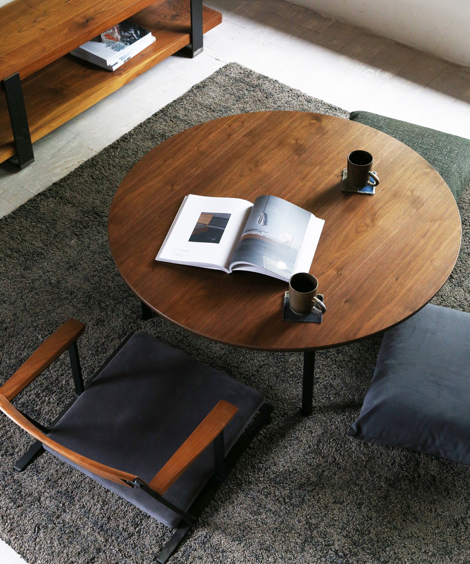 Wells oak kotatsu table （ウェルズコタツテーブル） Wells｜ウェルズコタツテーブル｜オークの円形こたつ｜Nichibi