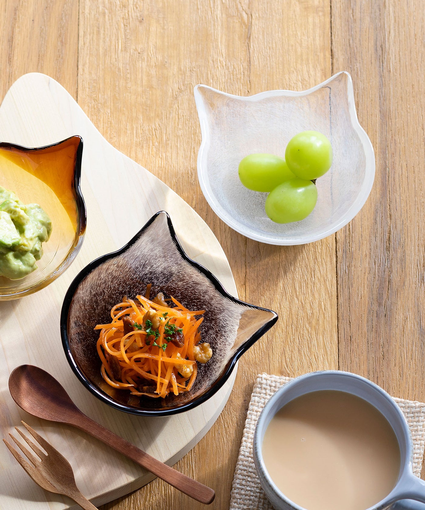 coconeco craft小鉢｜猫のデザインが和む手作りガラスの小鉢