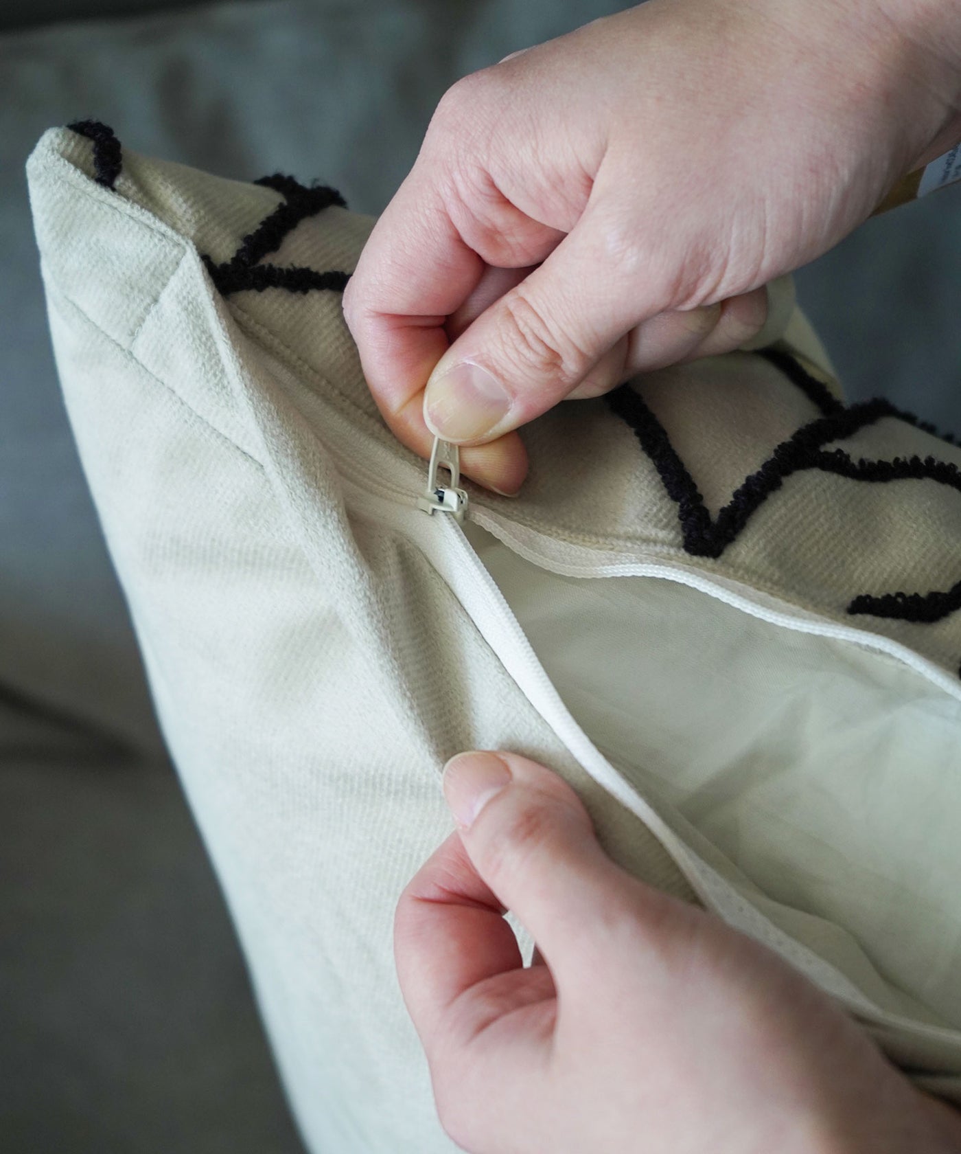 Velour line Cushion cover