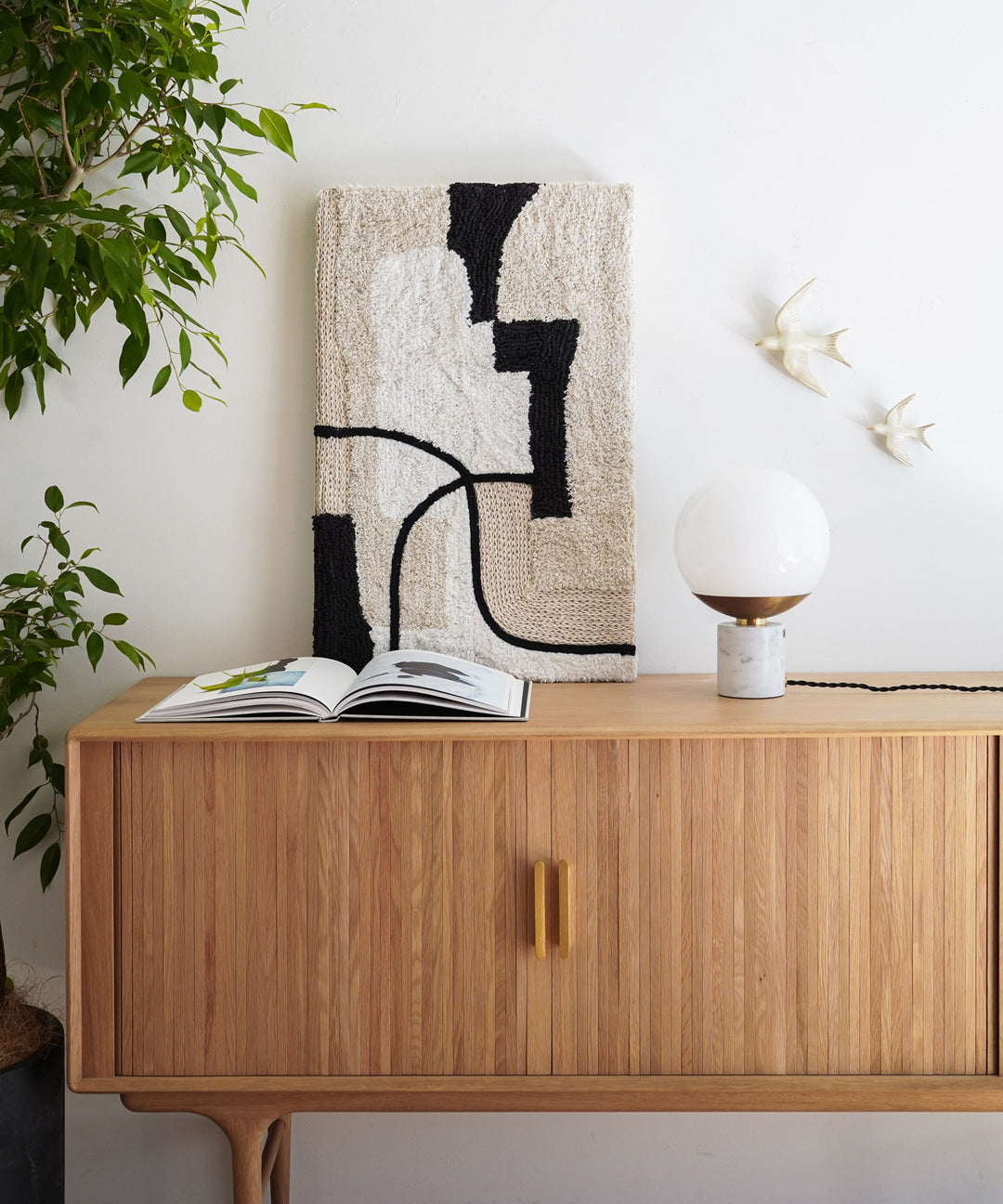 beej（ビージ）ウォールアート Cave タフトウォール タフティング