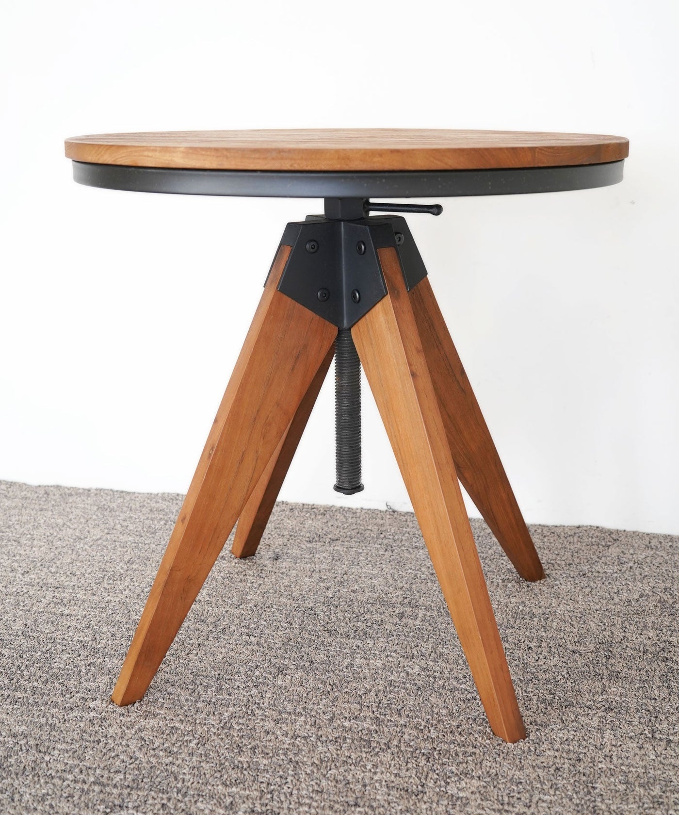 【再値下げ】NEW FRIENDY SMALL SIDE TABLE