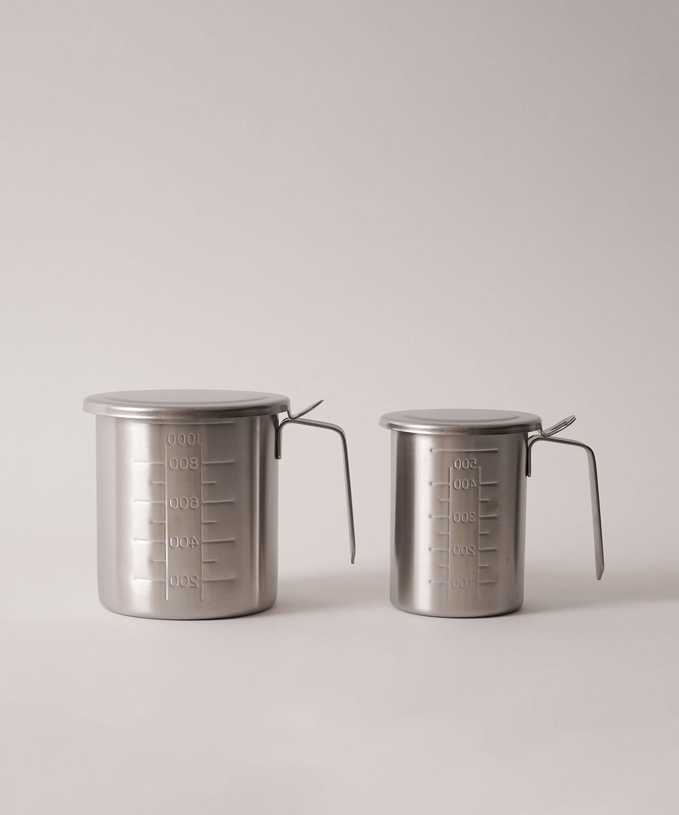 左：大　右：小