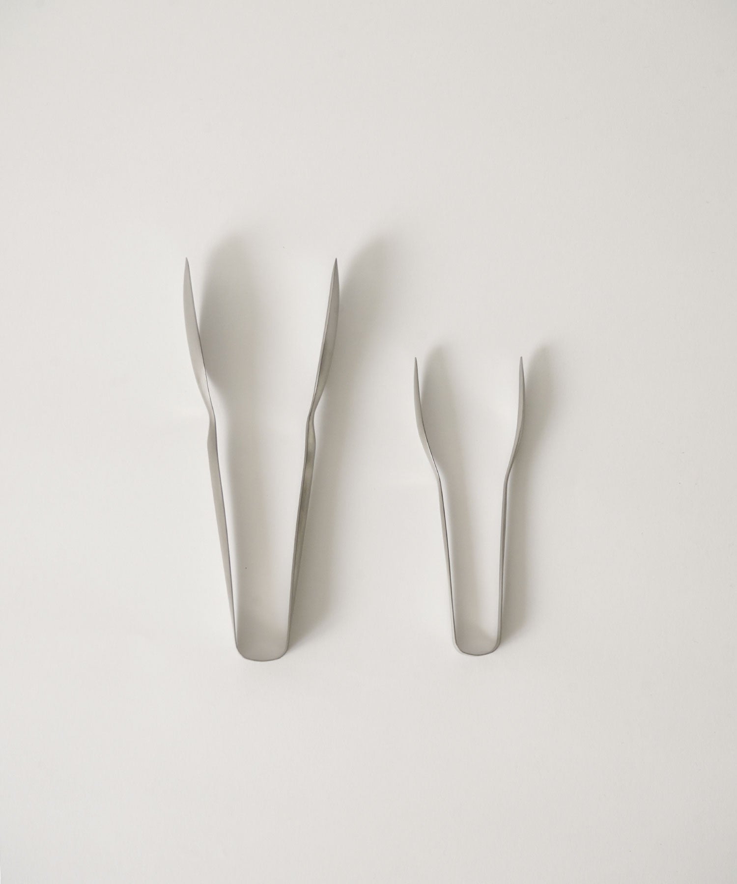 左：料理トング175<br>右：薬味トング130