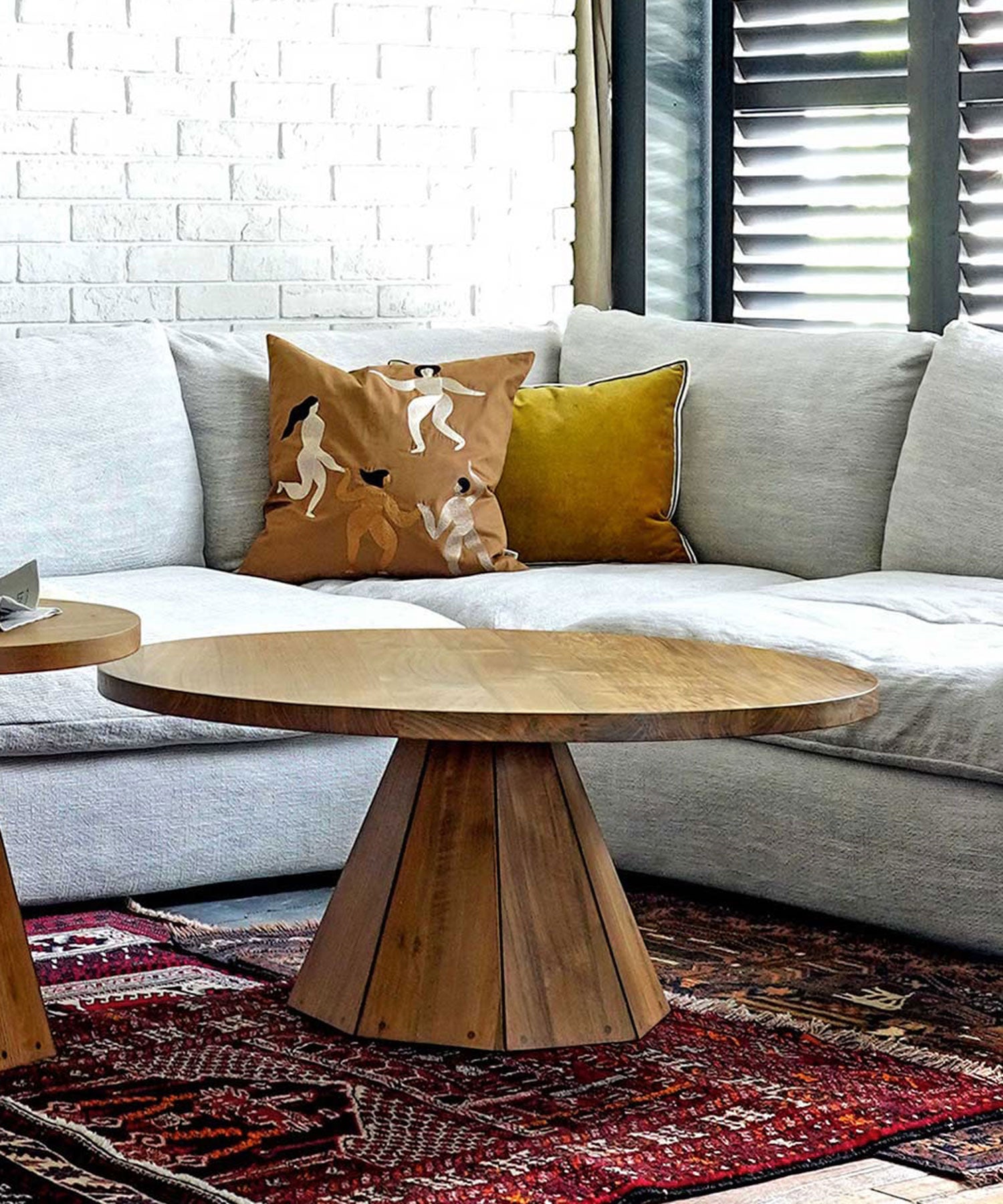 dareels（ダリールズ）】 JATI WL ROUND COFFEE TABLE 900
