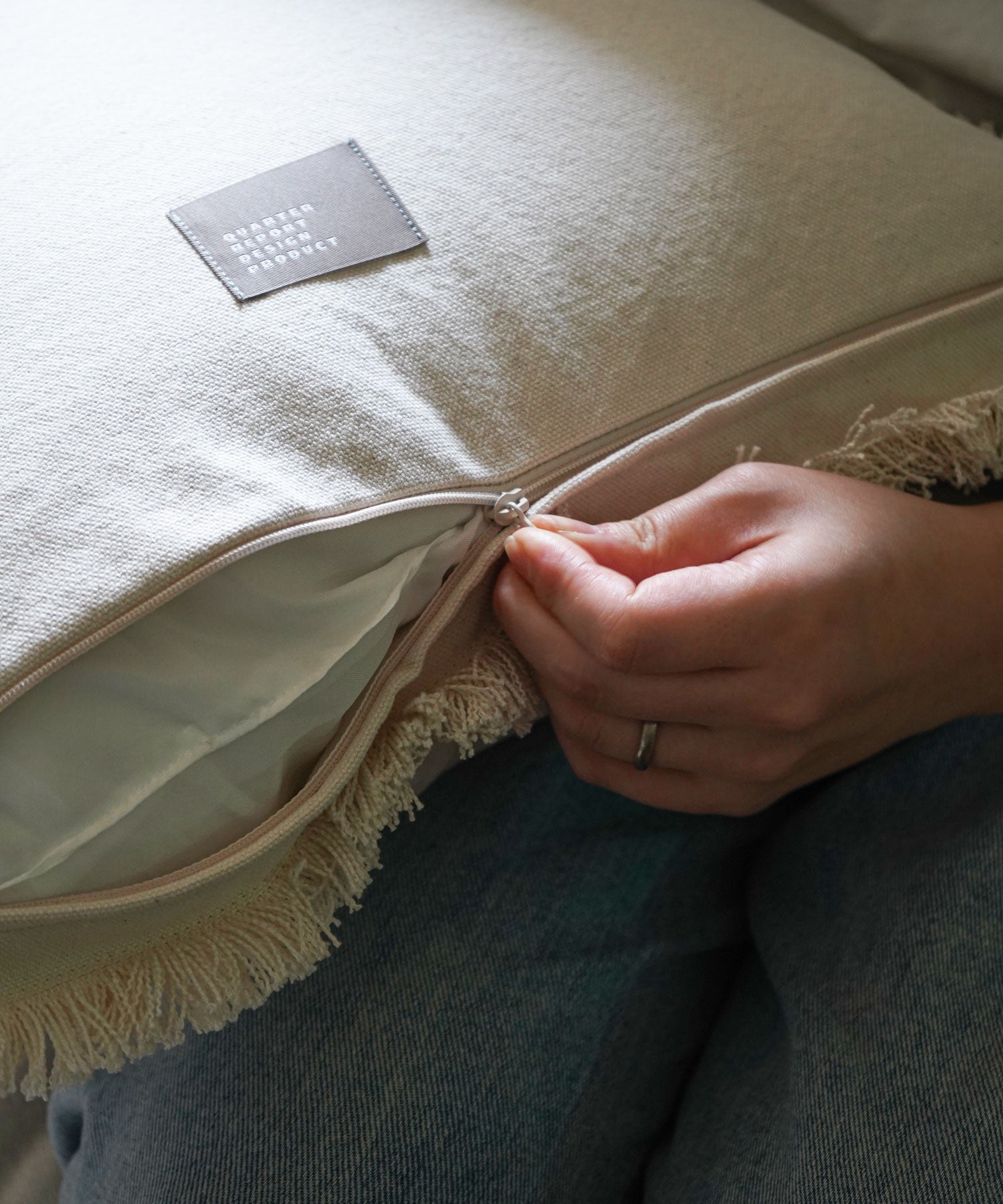 エイジフリンジクッションカバー