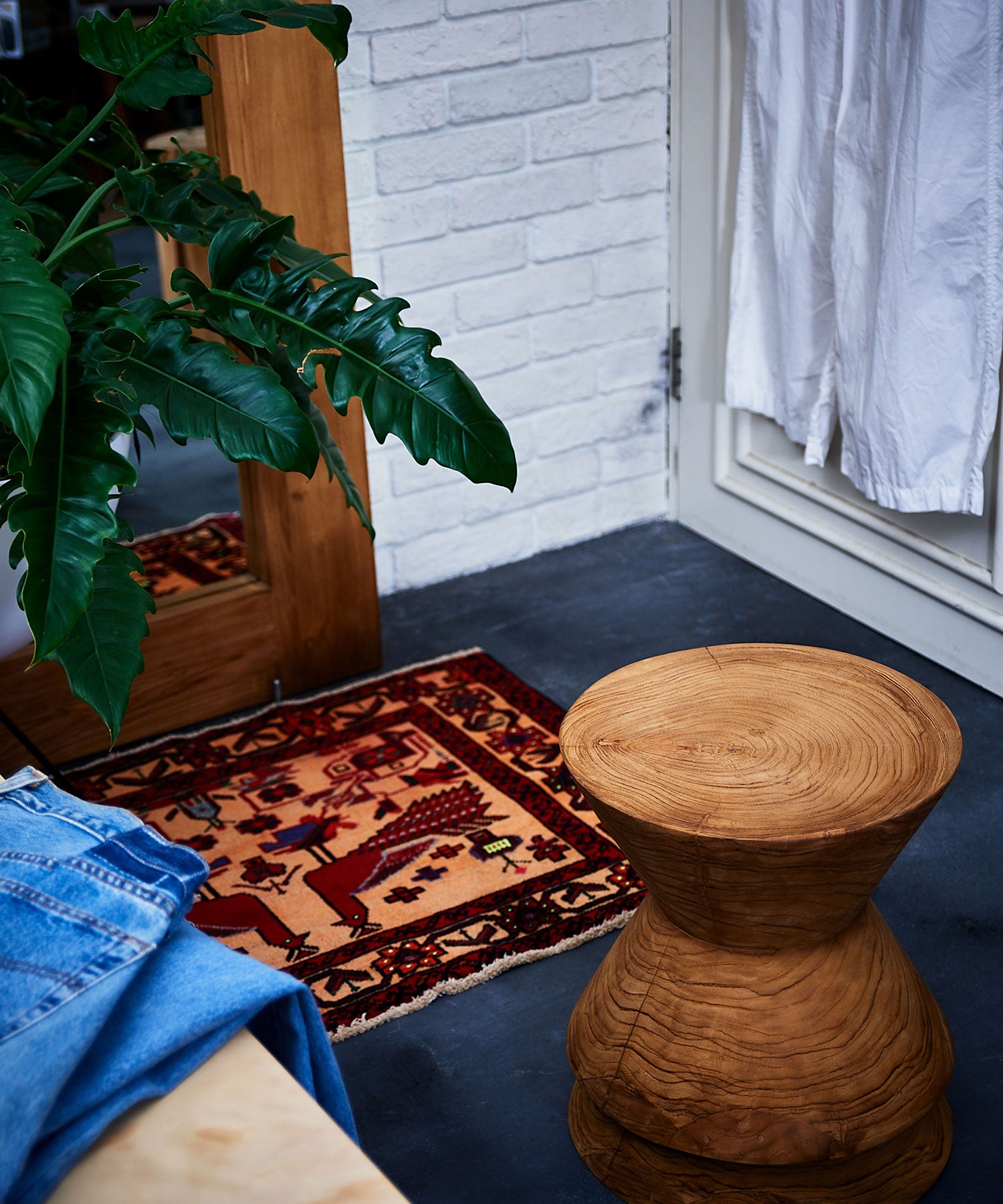 DIAVOLO STOOL NATURAL