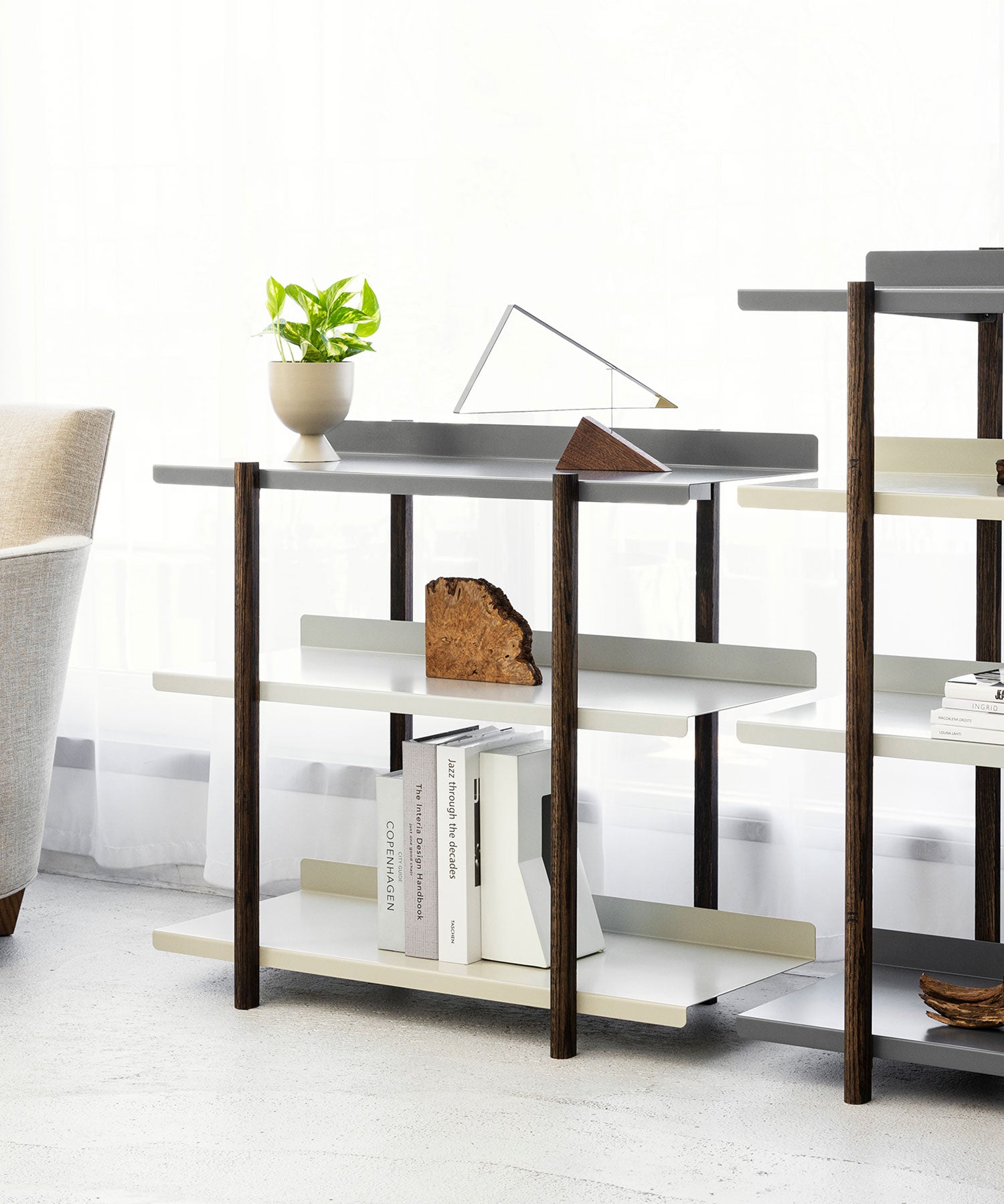 MARGE SHELF OIL STAIN FINISH