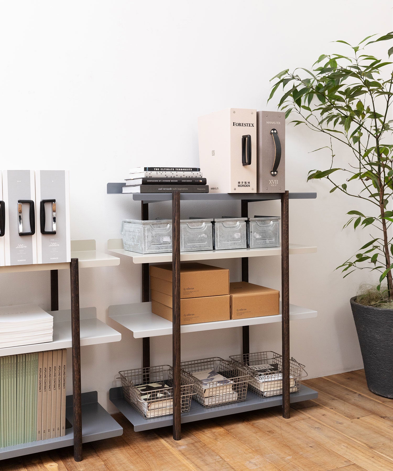 MARGE SHELF OIL STAIN FINISH