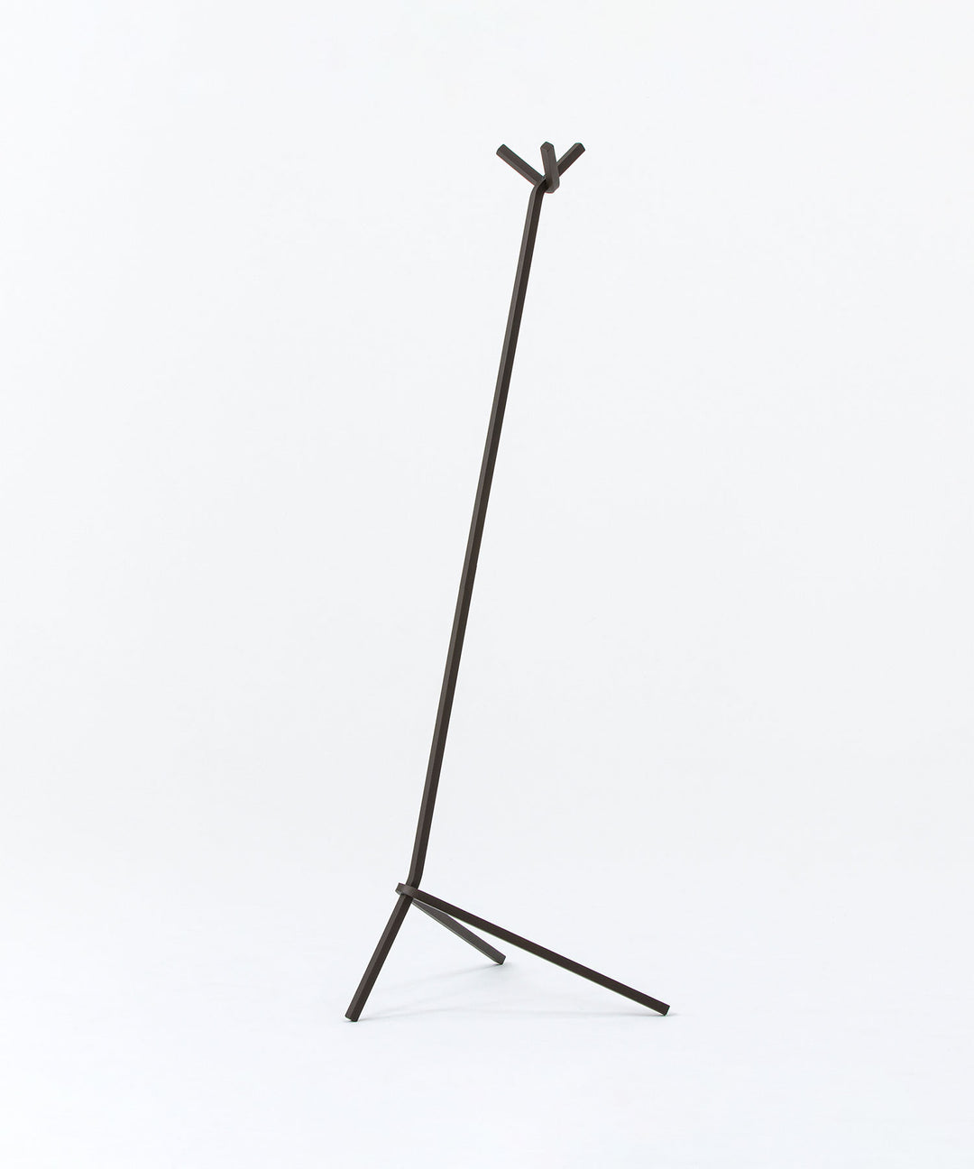 DUENDE（デュエンデ）UNO HANGER｜無垢の角棒を使用したアートライクな