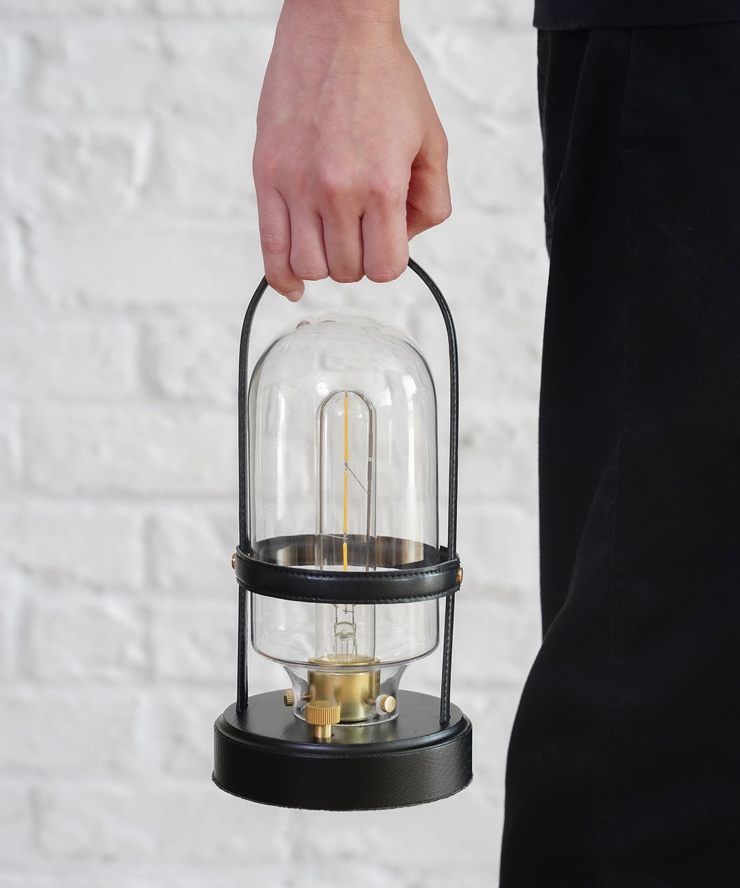 安価！特別！新品　ジュビランél エメラルドボックス クリーム追加　美樹 ecruxe（エクリュクス）CYLIN PORTABLE LAMP｜シンプルで個性的