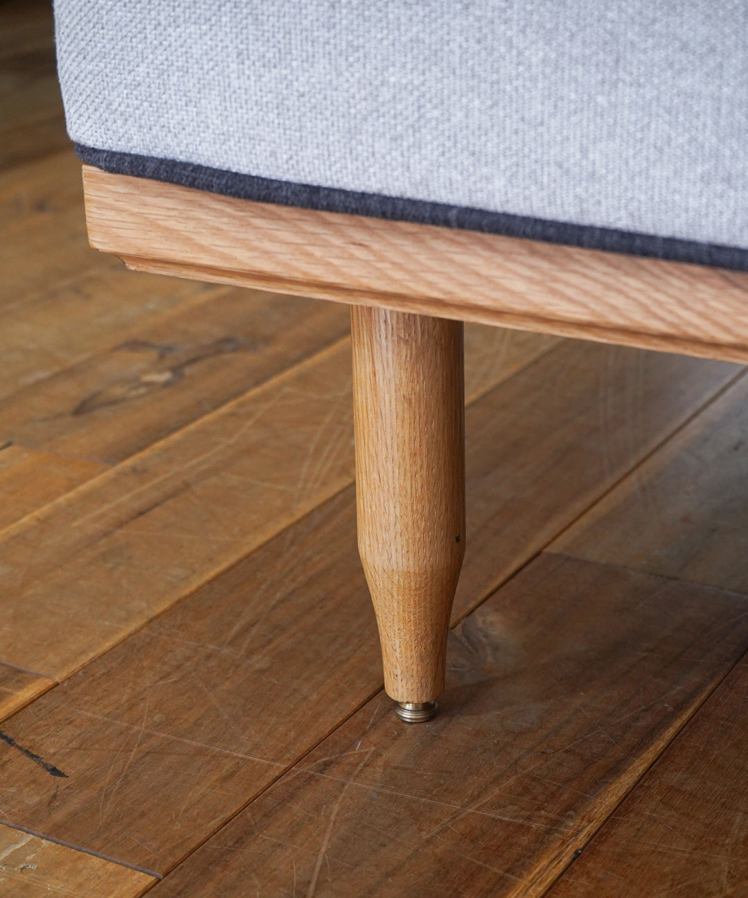 ころん　タイムレスコンフォート　ecruxe エクリュクス ecruxe（エクリュクス）EPI COUCH SOFA OAK | 多機能なカウチ